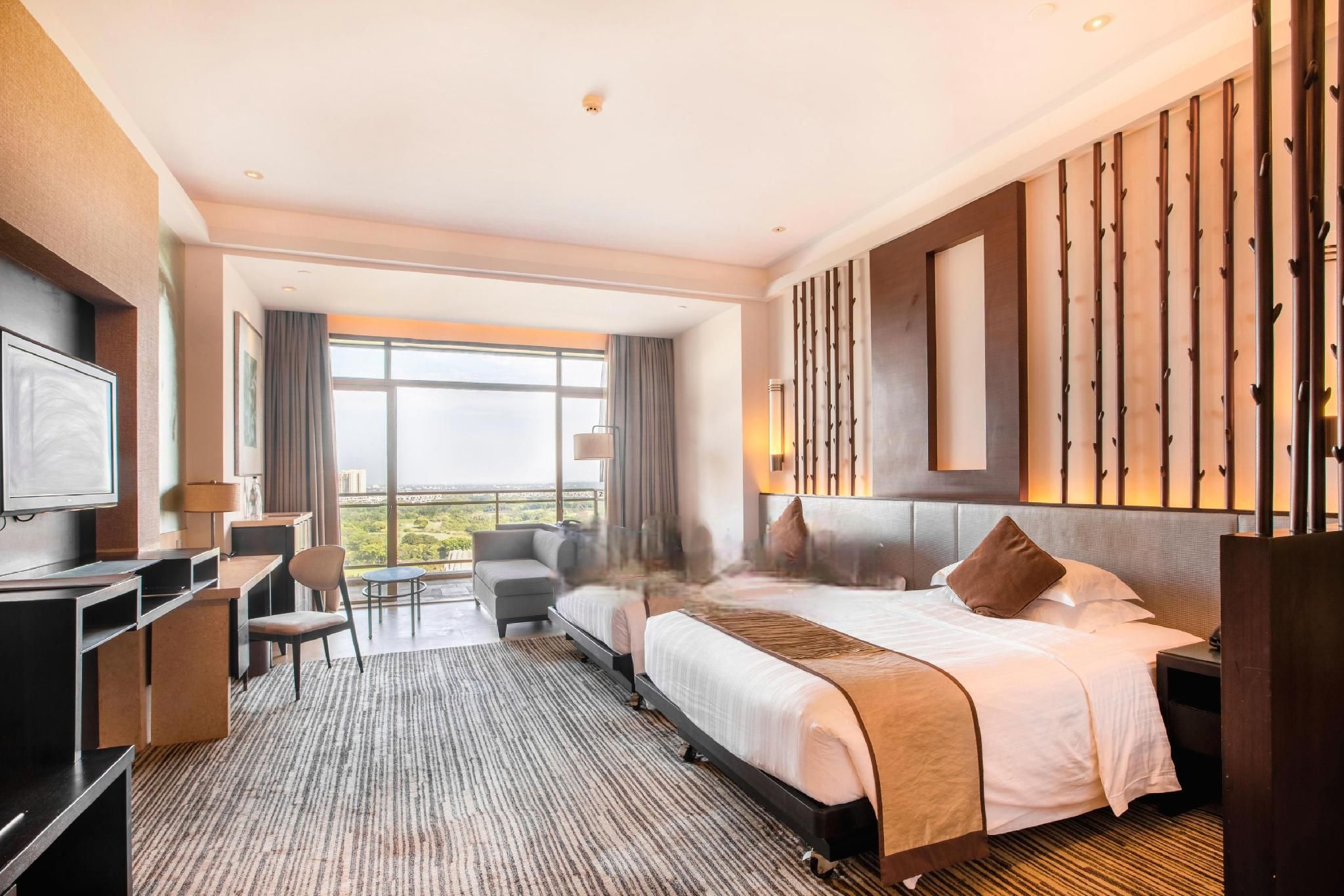 Premier Room with 2 Twin Beds