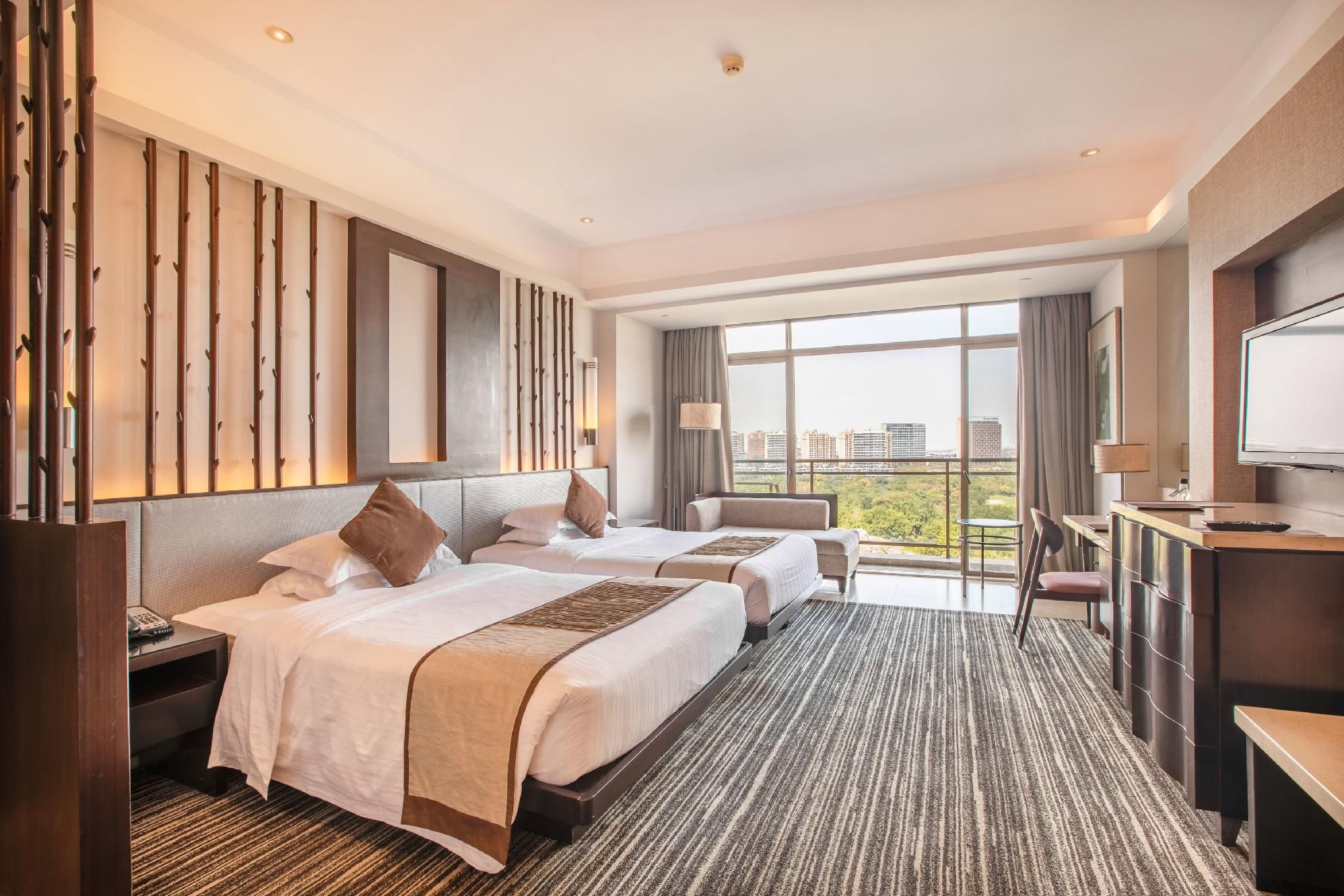 2 Bed Twin Superior Room