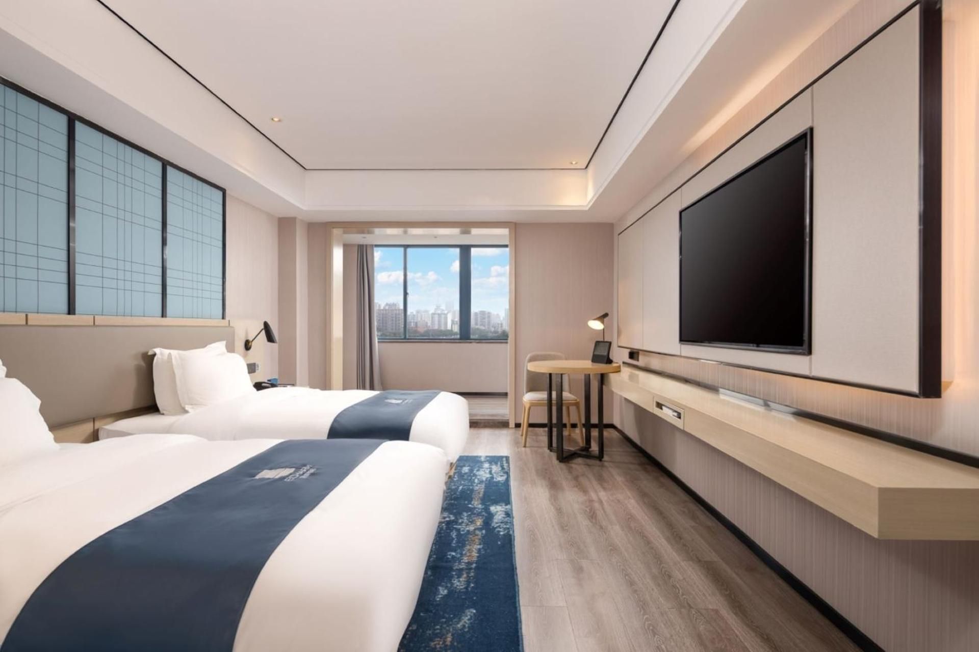 Twin Room with Lake View