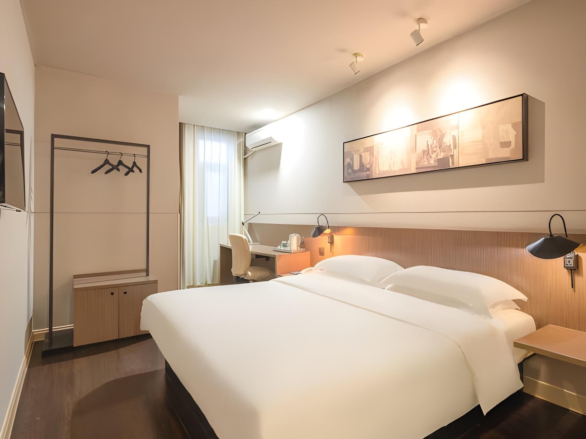 WH - Standard Room