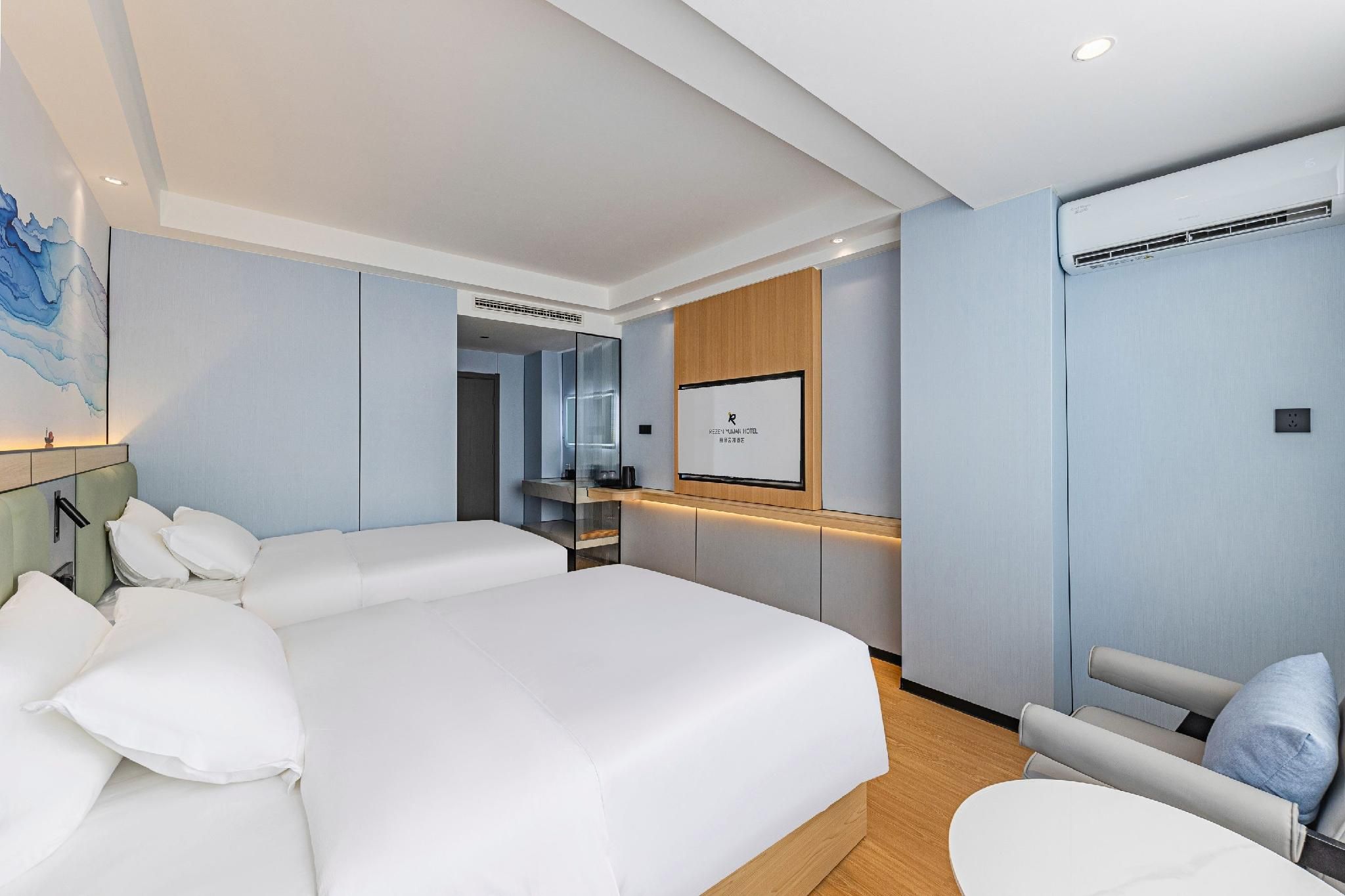 Rezen - Audio-visual Twin Room with Scenic View