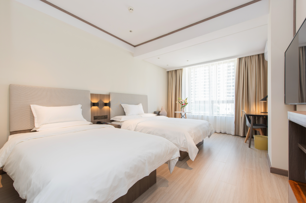 Huazhu - Family Room