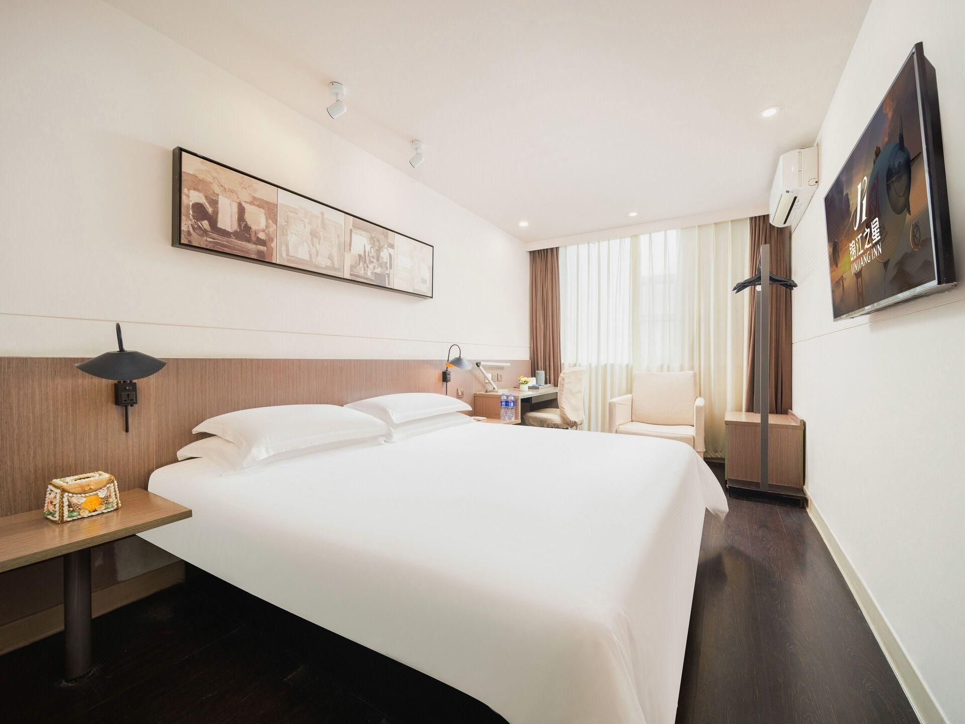Business Standard Room C
