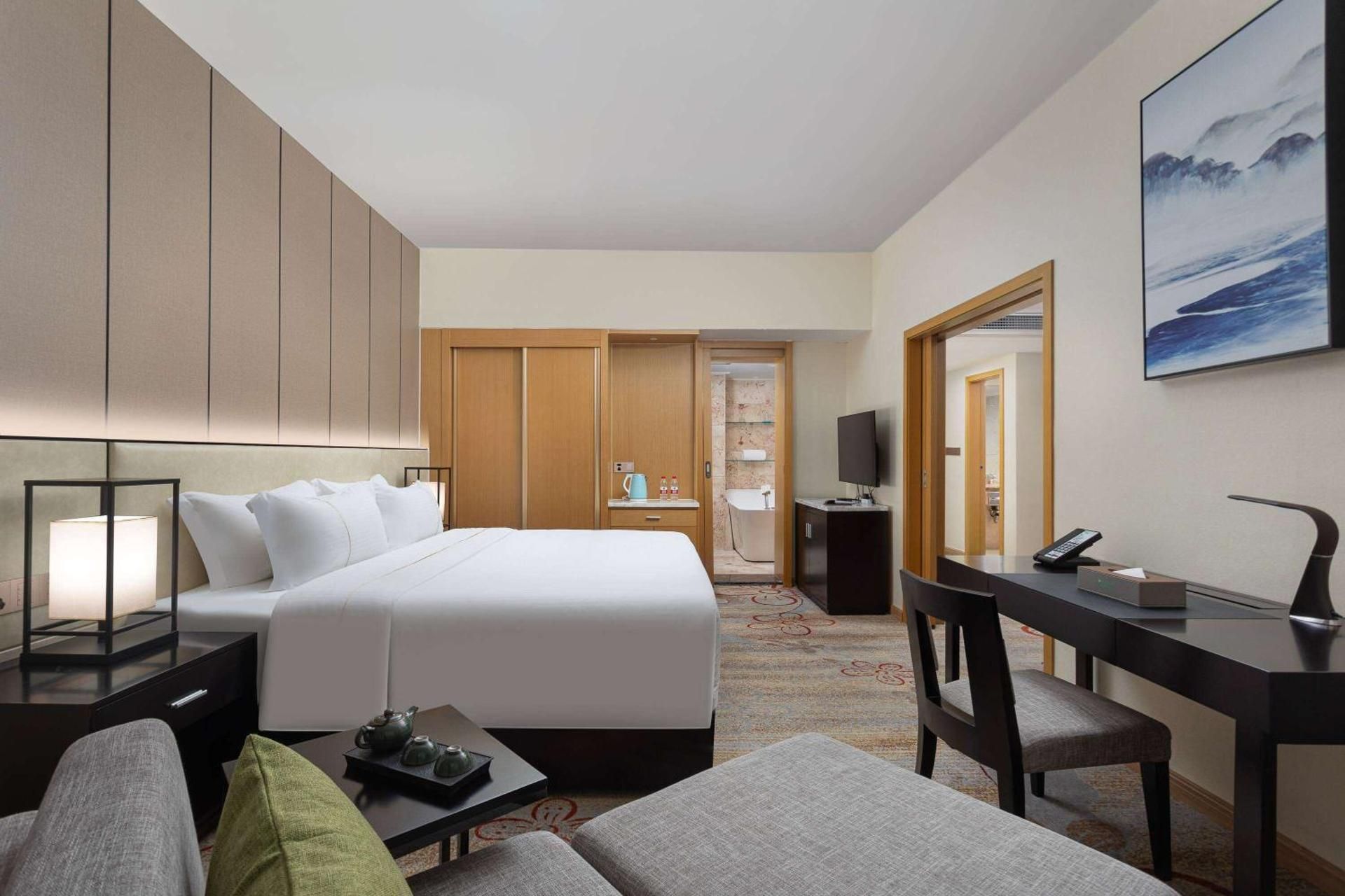 Family Connecting King Suite