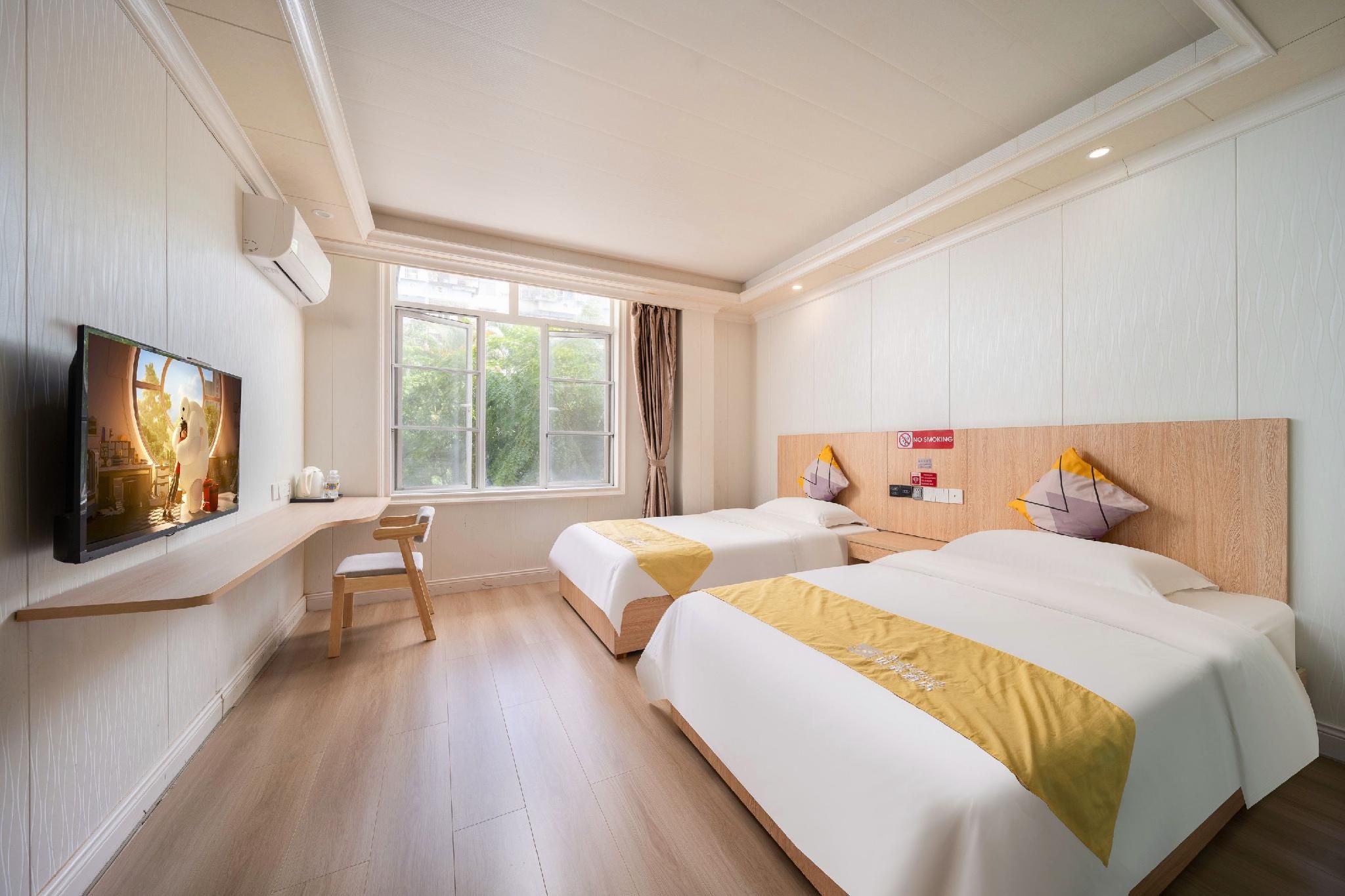 Twin Bussiness Room