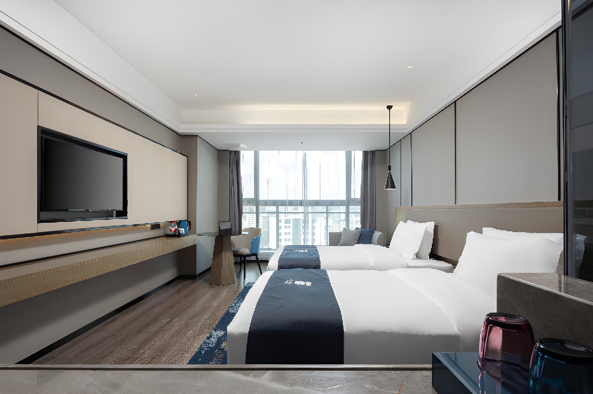 Dossen - Family Room