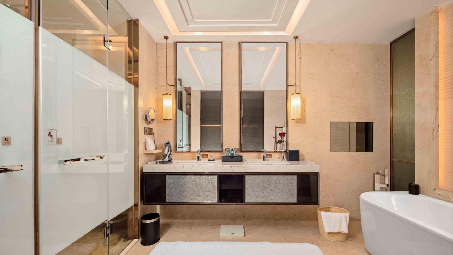 Super King Room with Garden View - Lounge Access