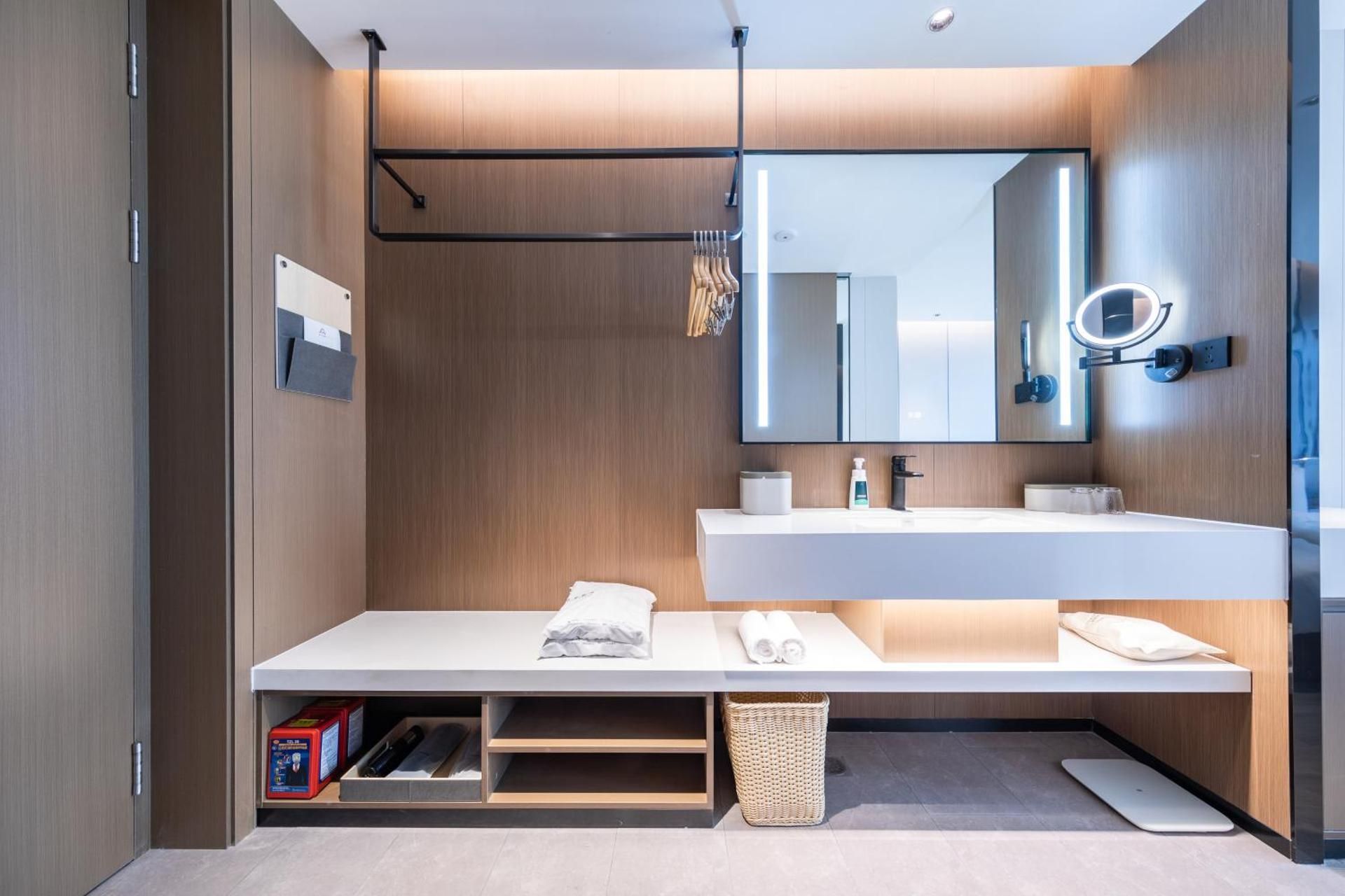 Executive Twin Room with City View