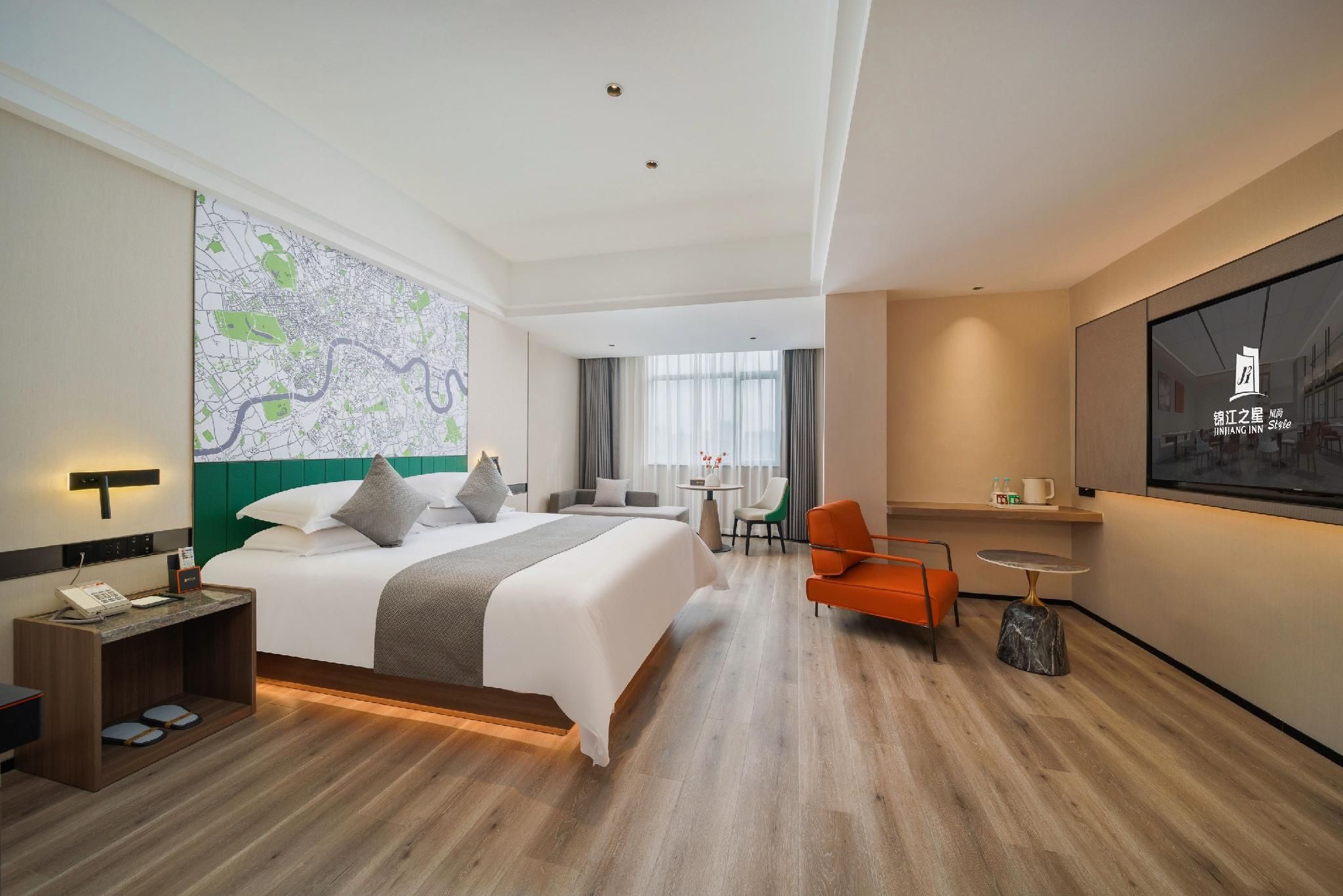WH - Deluxe Bed Room