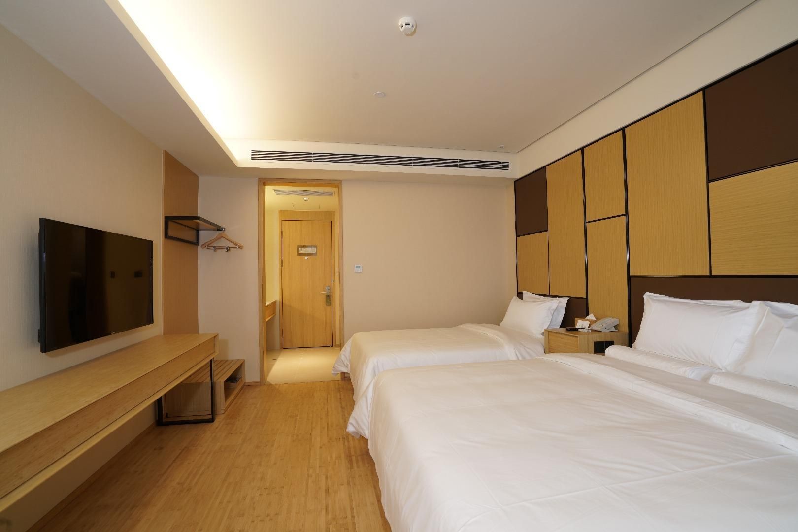 Huazhu - Family Room