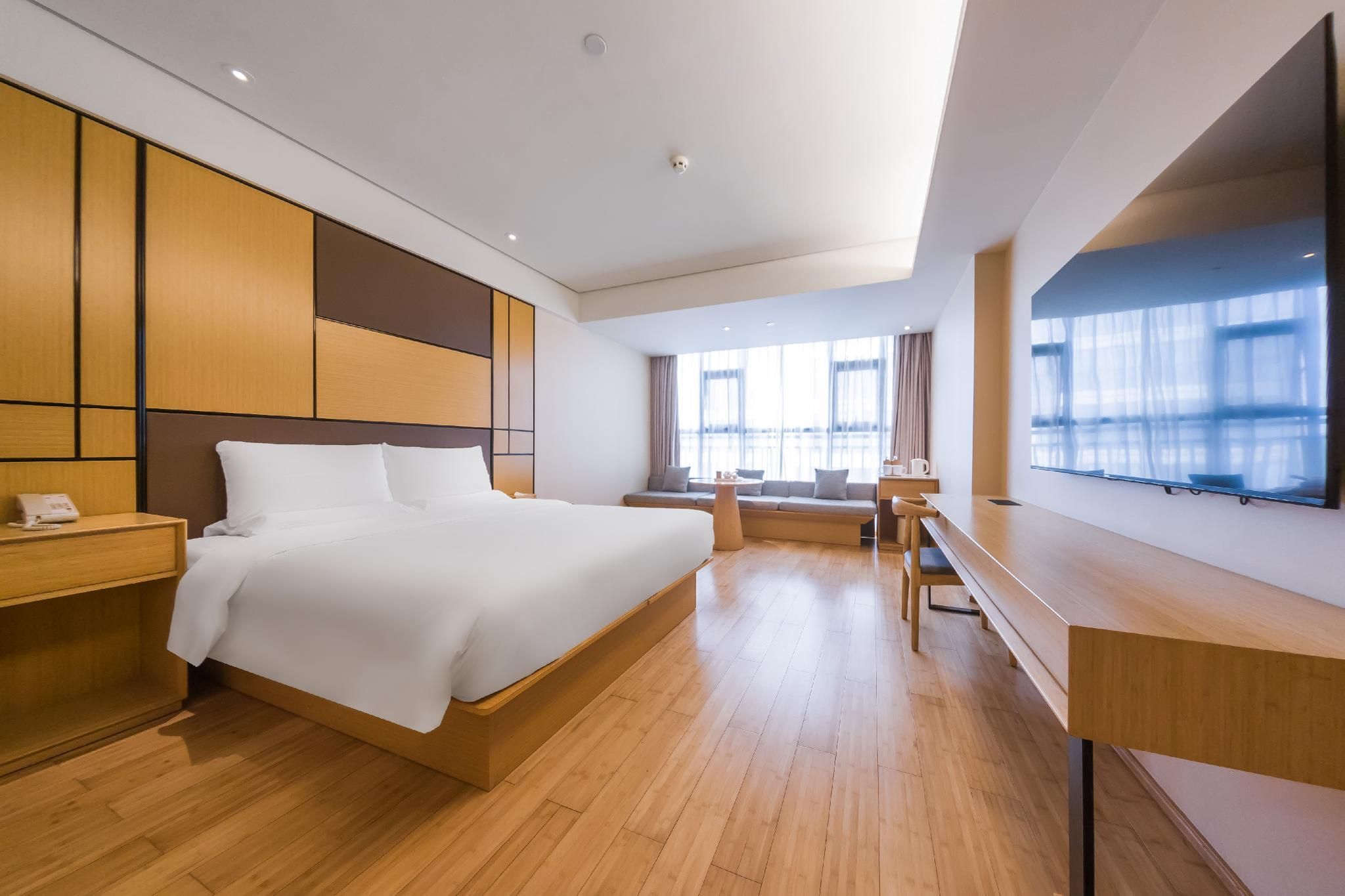 Business Queen Bed Room