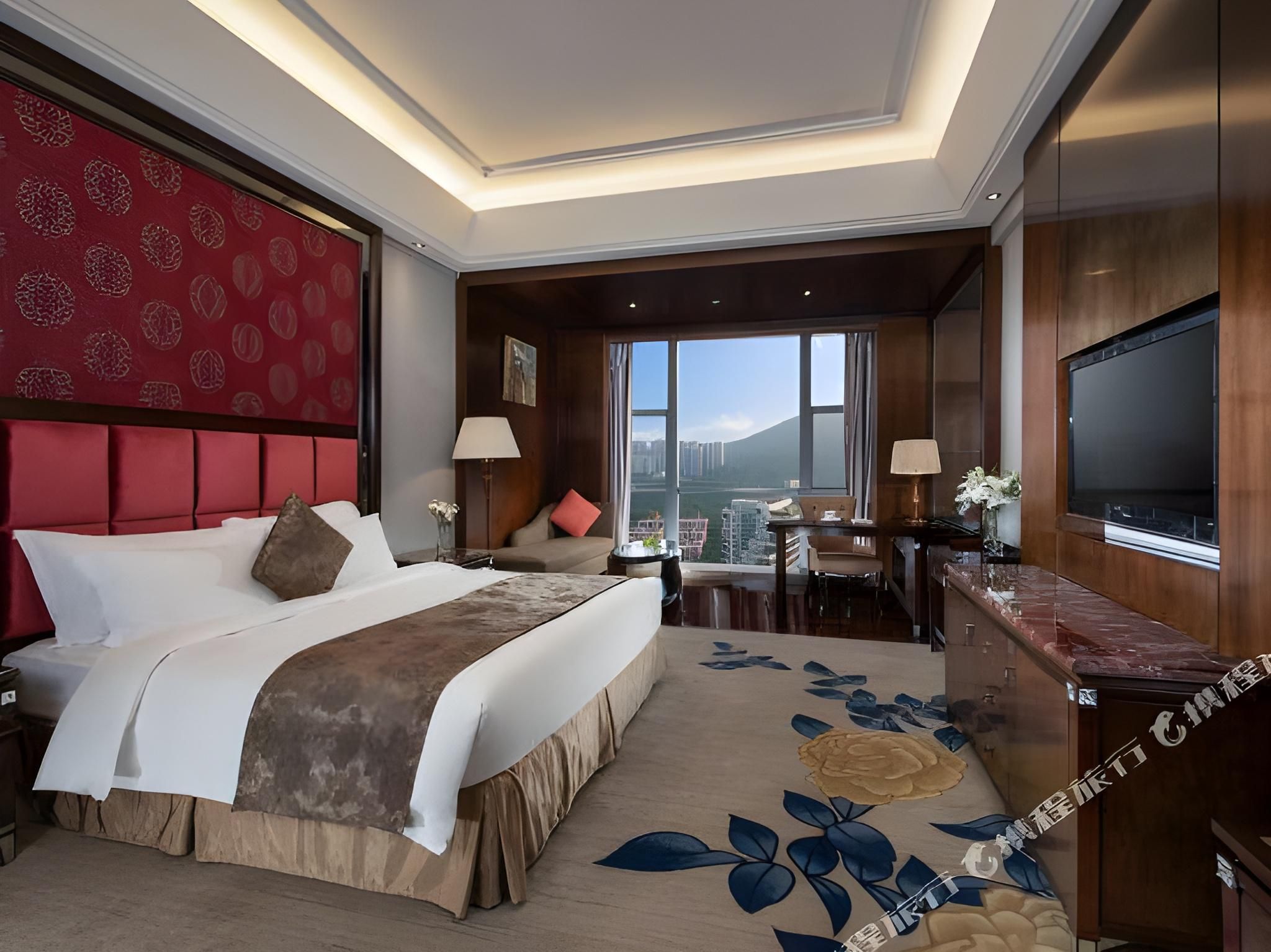 Superior Queen Room