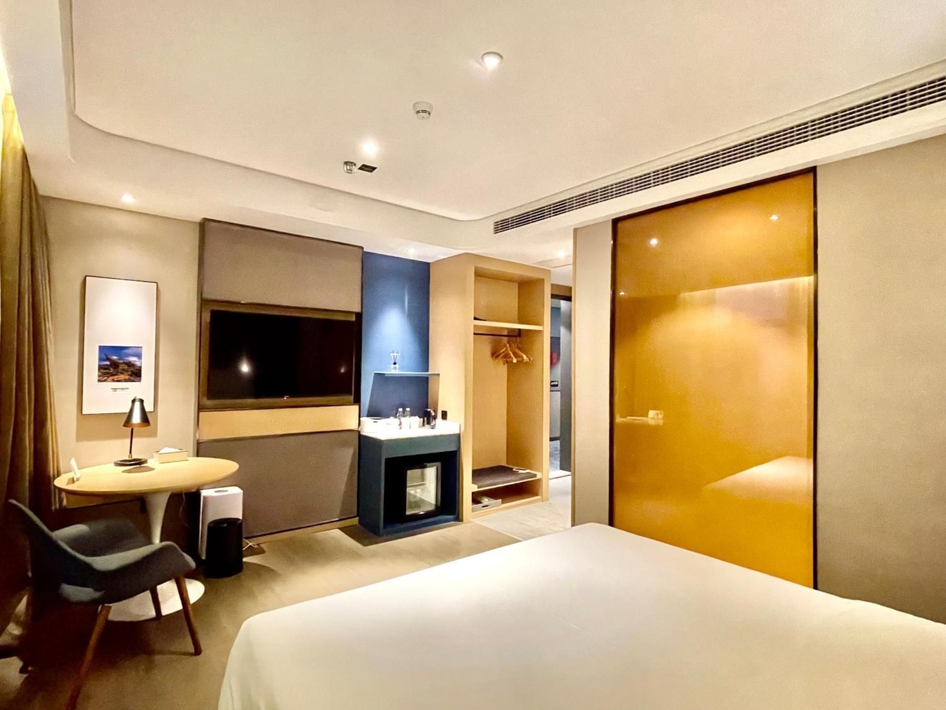 Elegant Double Room with Inner Window