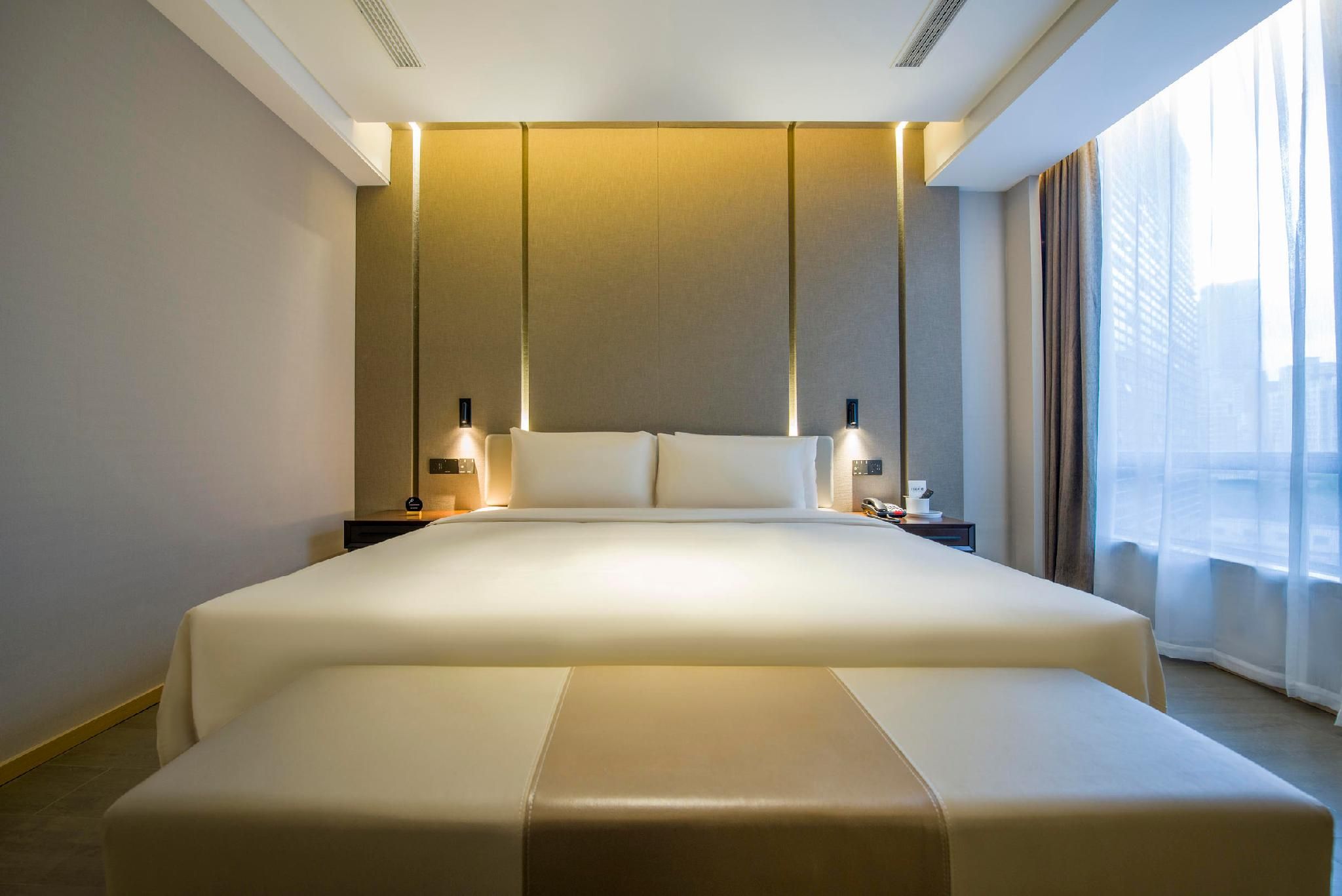 Atour - JIMU Suite with Garden View