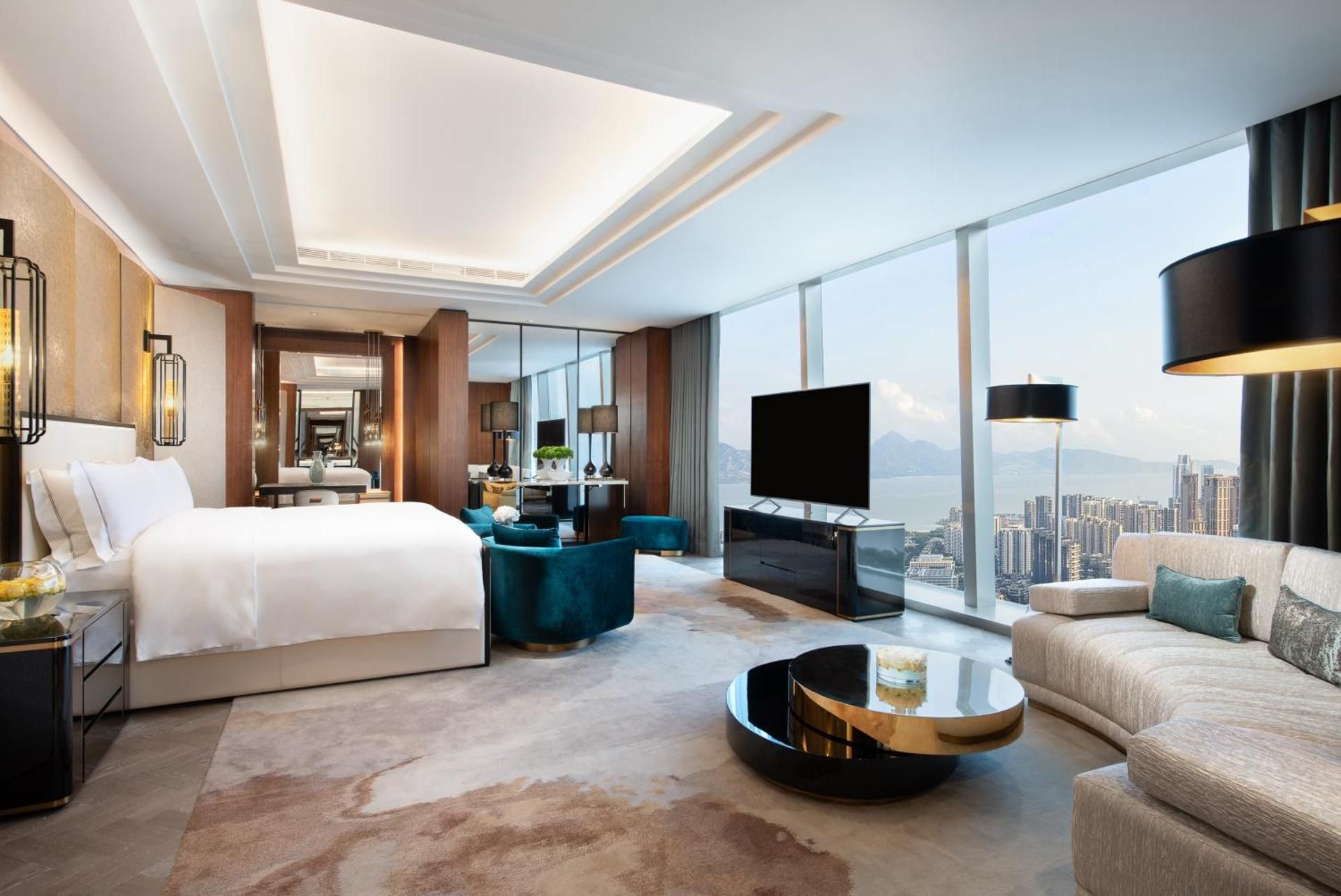 Sky-Line Presidential  Suite