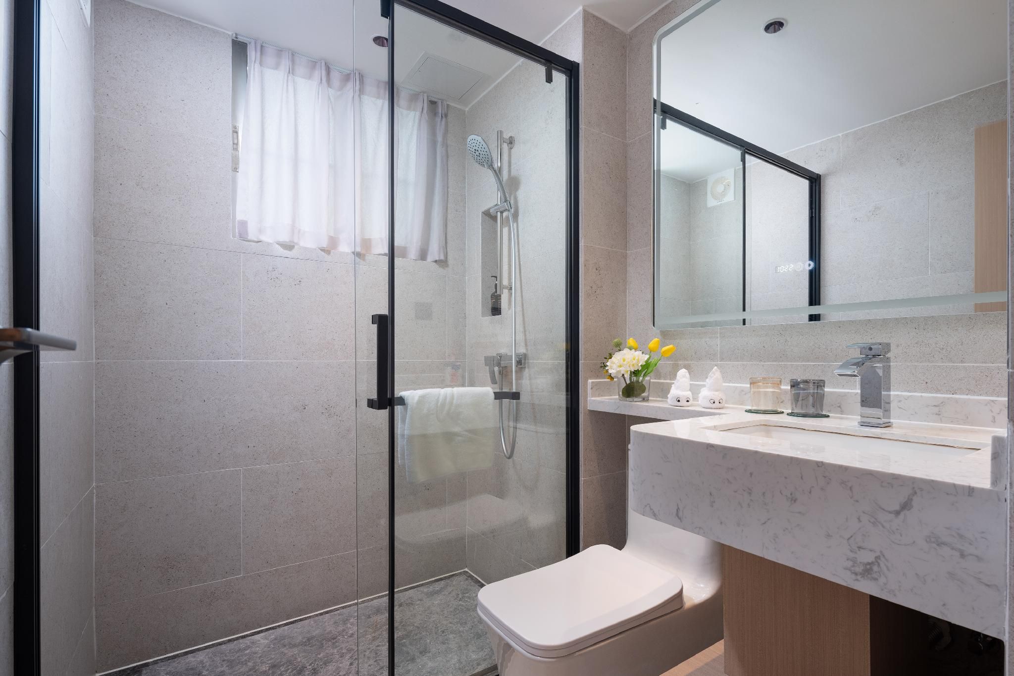 Deluxe Double Room With Window