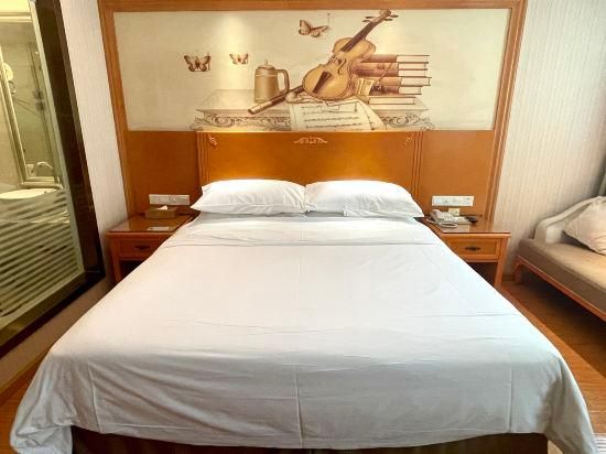 Vienna - Deluxe Room