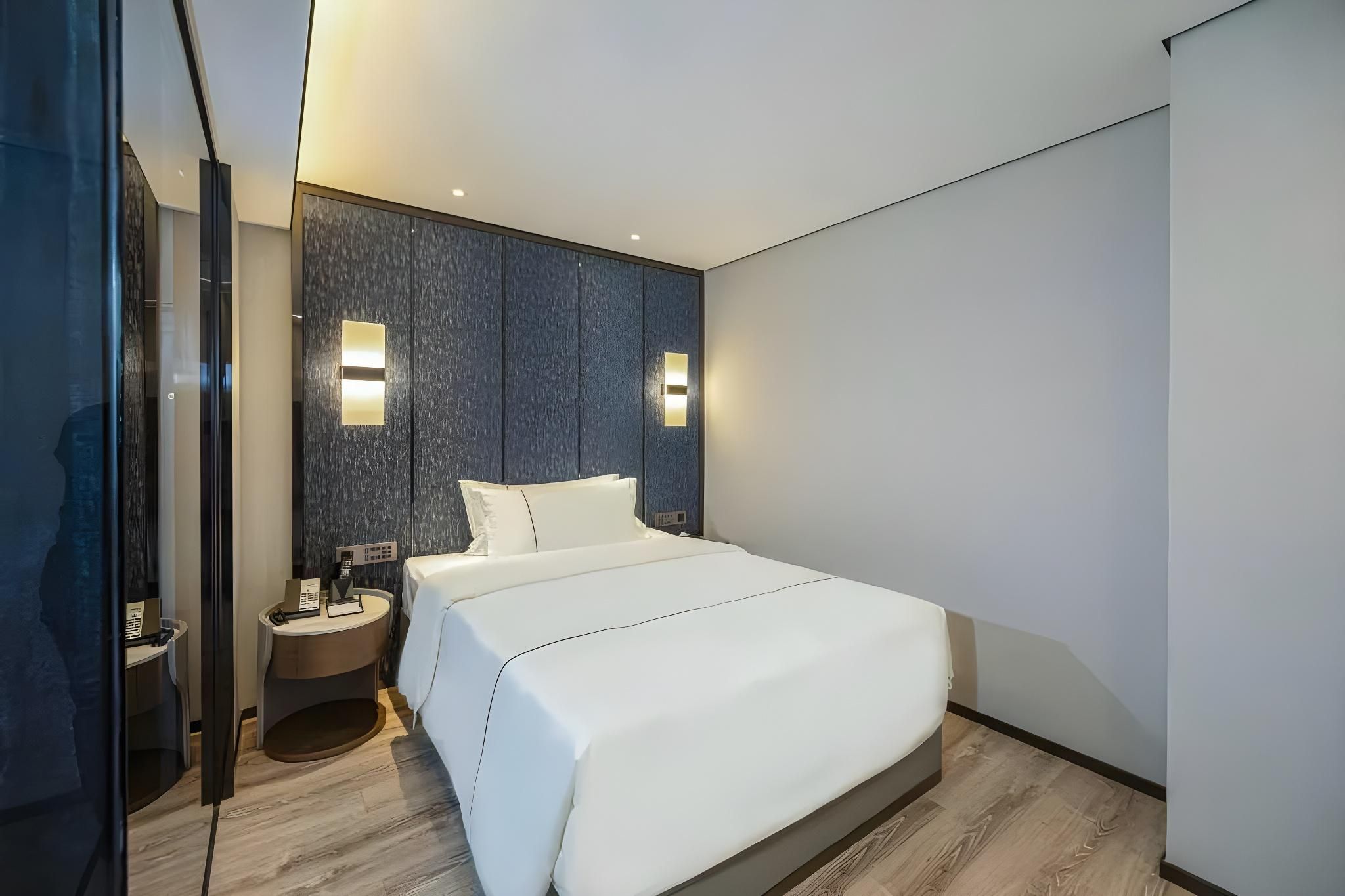 SPRING COMMERCIAL HOTEL (Shenzhen Nanshan Tianli Mingcheng Branch) Boutique Queen Room 2