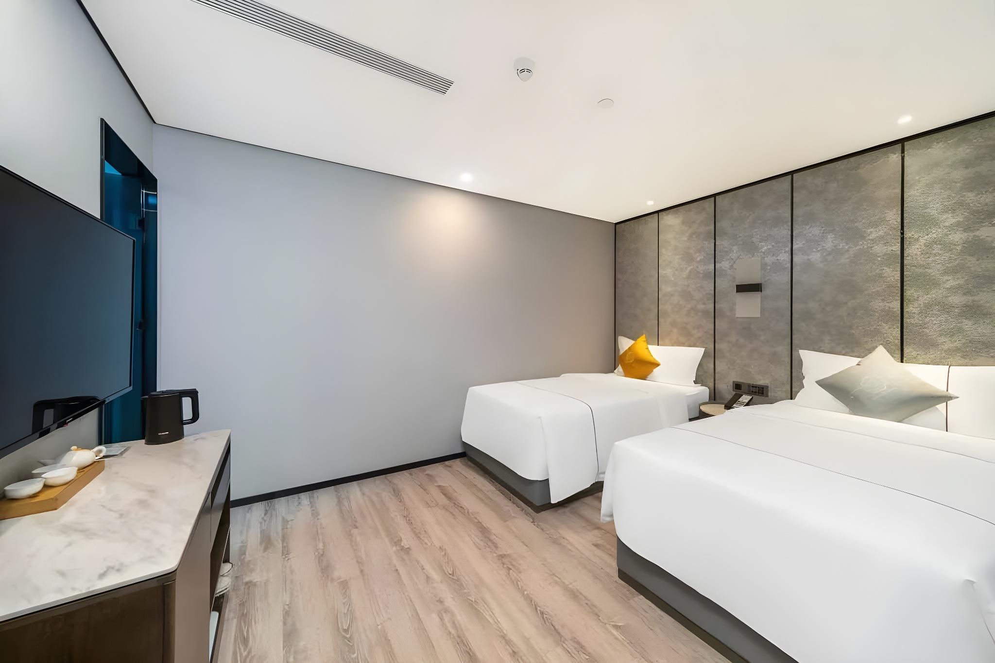 Landscape Twin Room