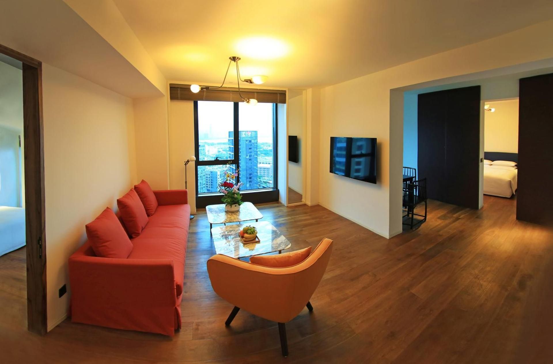 Deluxe Two-Bedroom Apartment