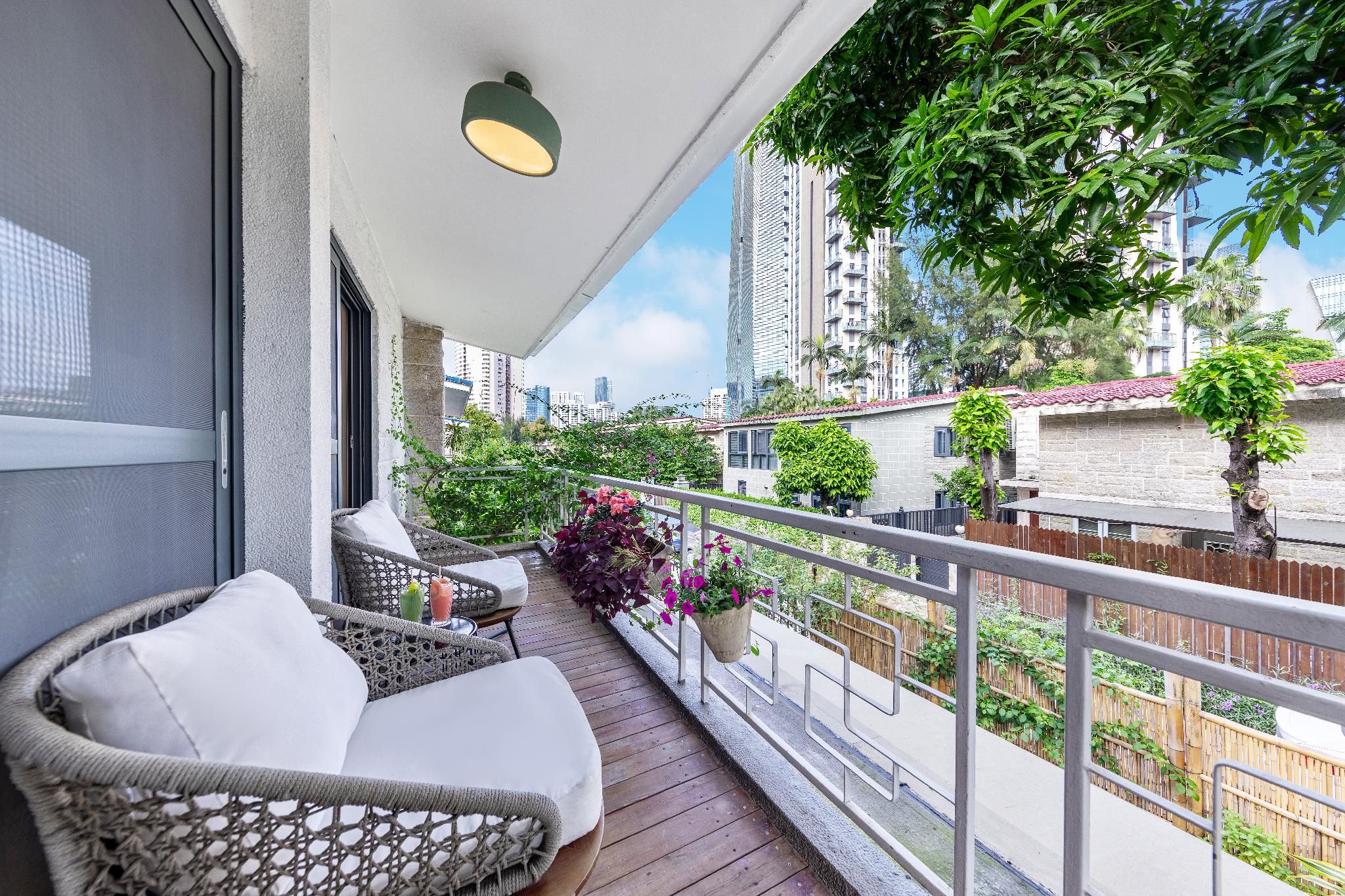 Suite Room with Balcony