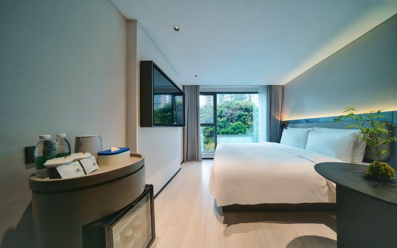 Atour - LEXIANG 1 Bed Room
