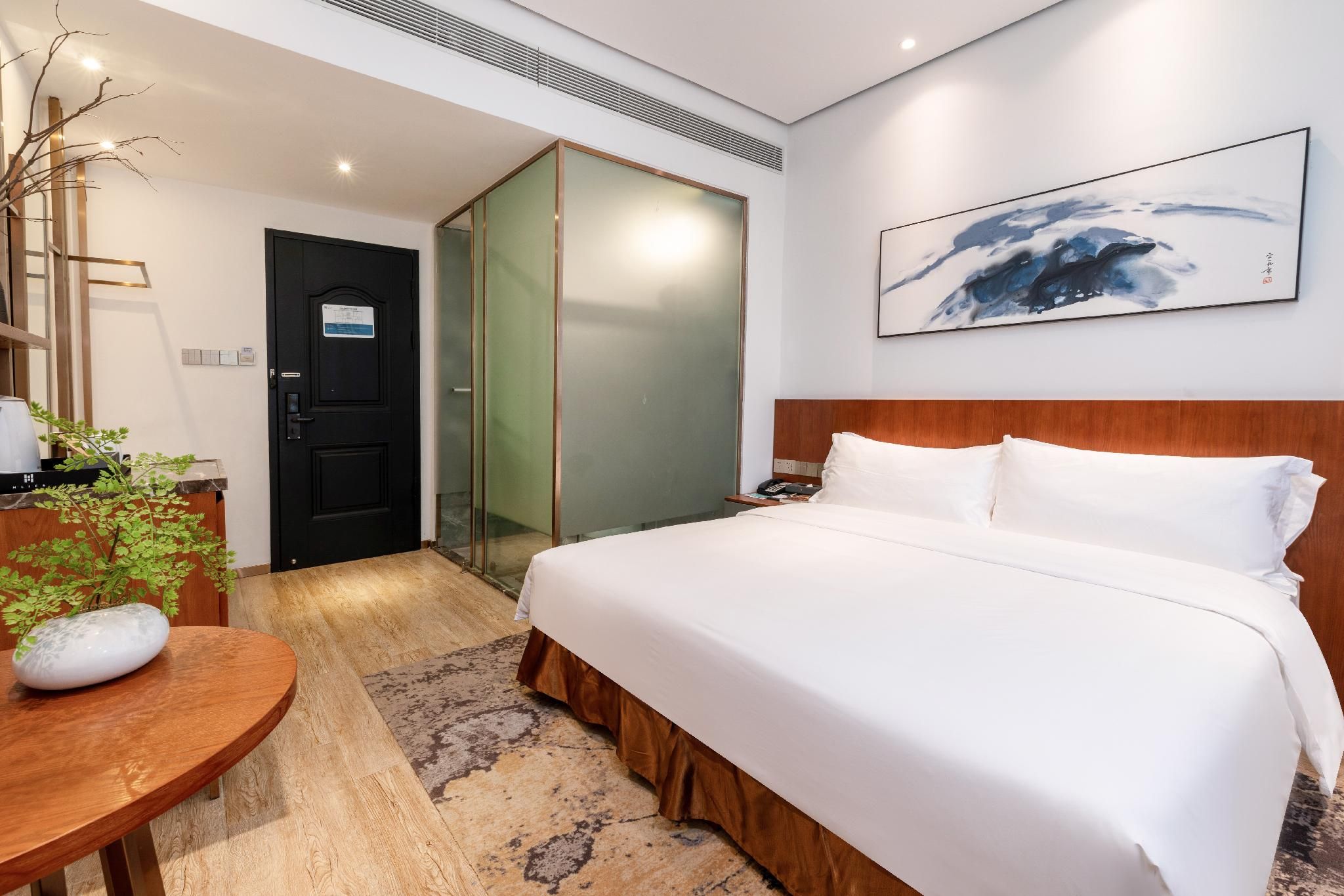 Superior Queen Room