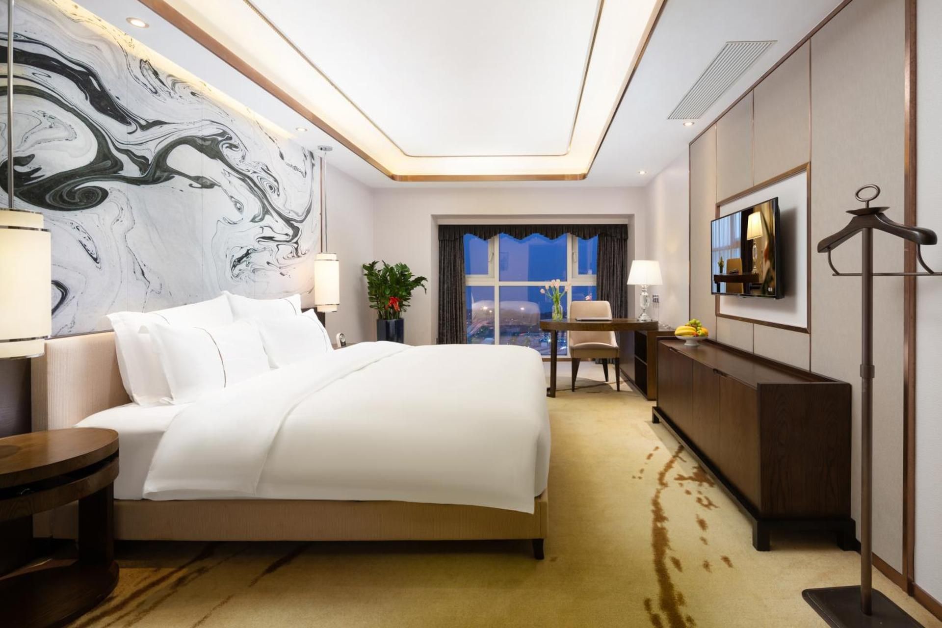 Two-Bedroom Suite with two breakfast
