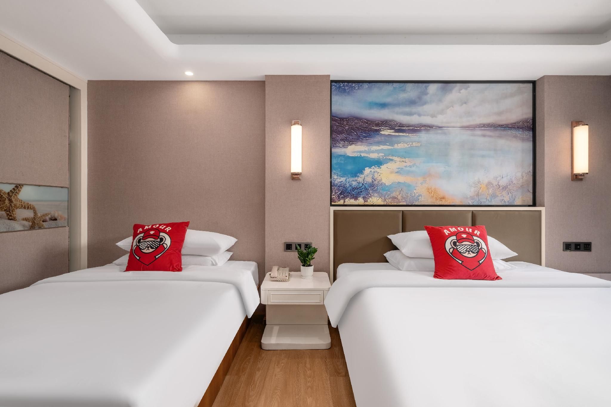 Vienna - Bonding Room With Twin Bed