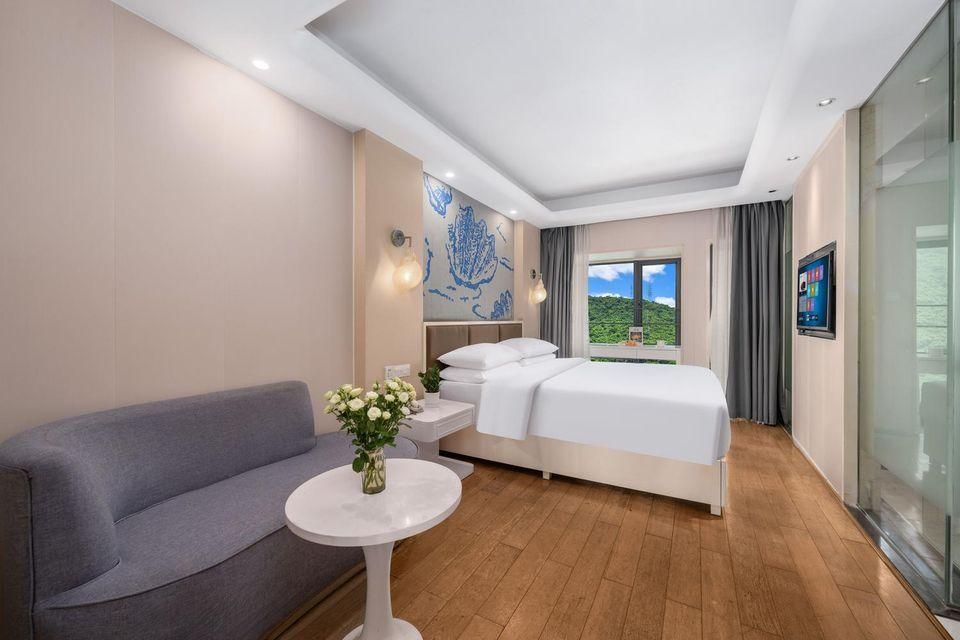 WH - Superior Bed Room