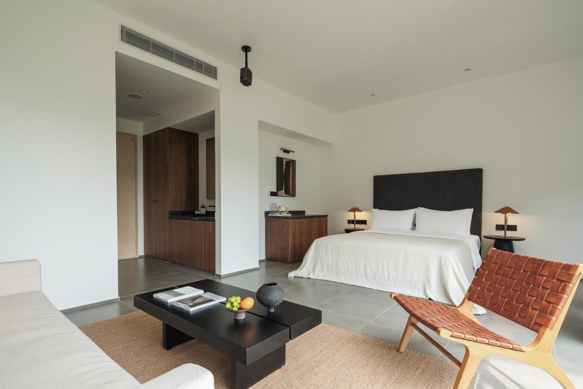 King Room with Mountain View