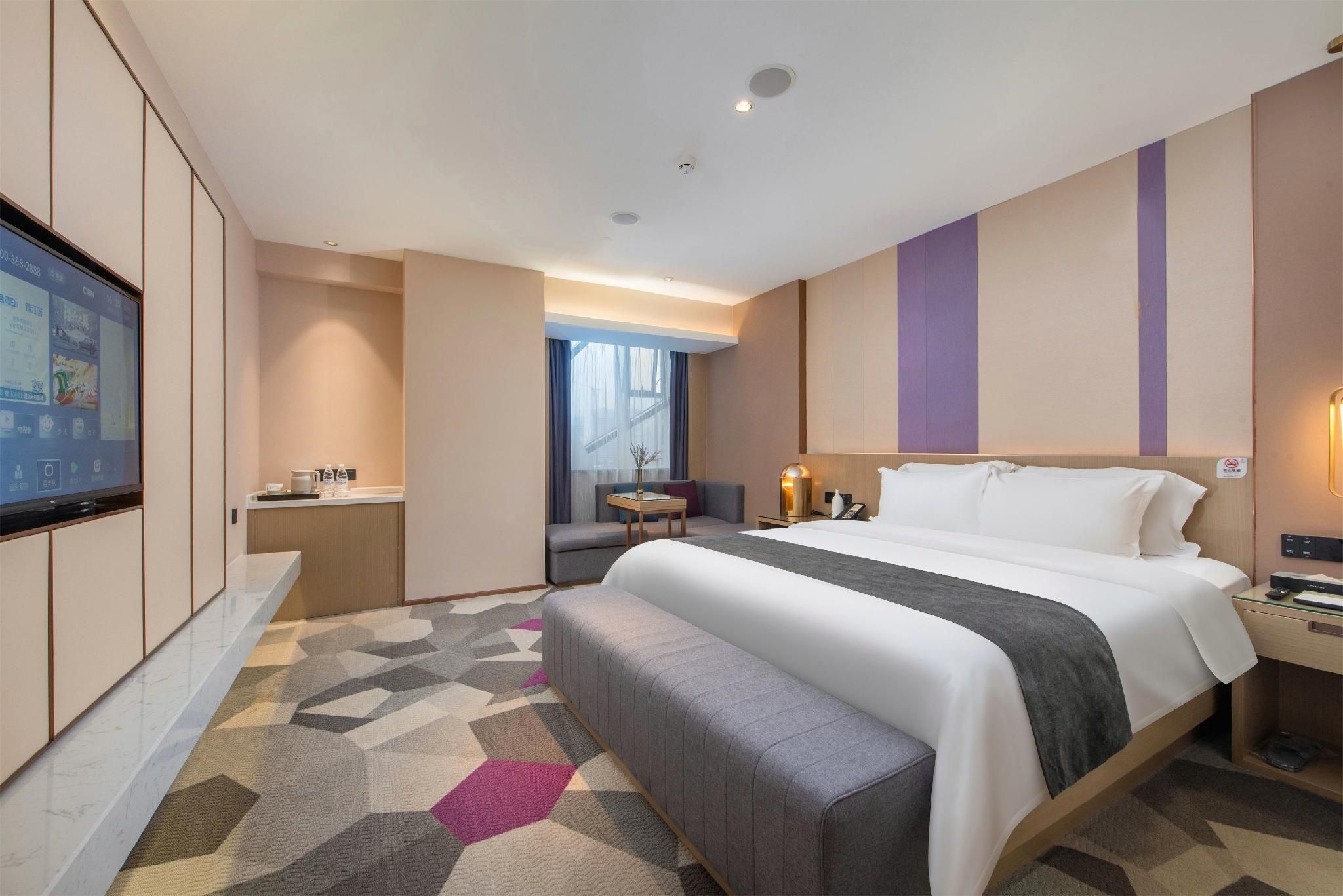 WH - Deluxe Bed Room