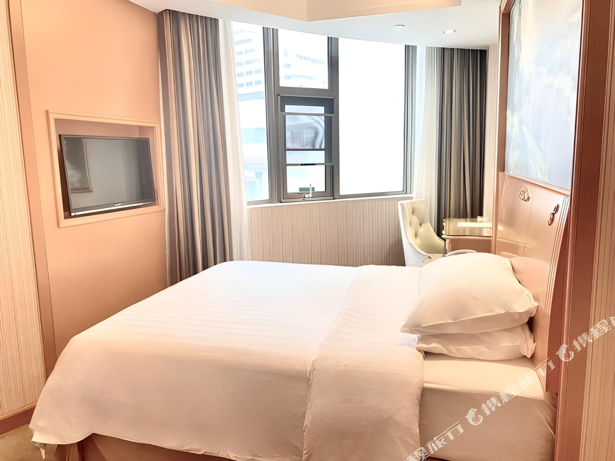 WH - Superior Bed Room