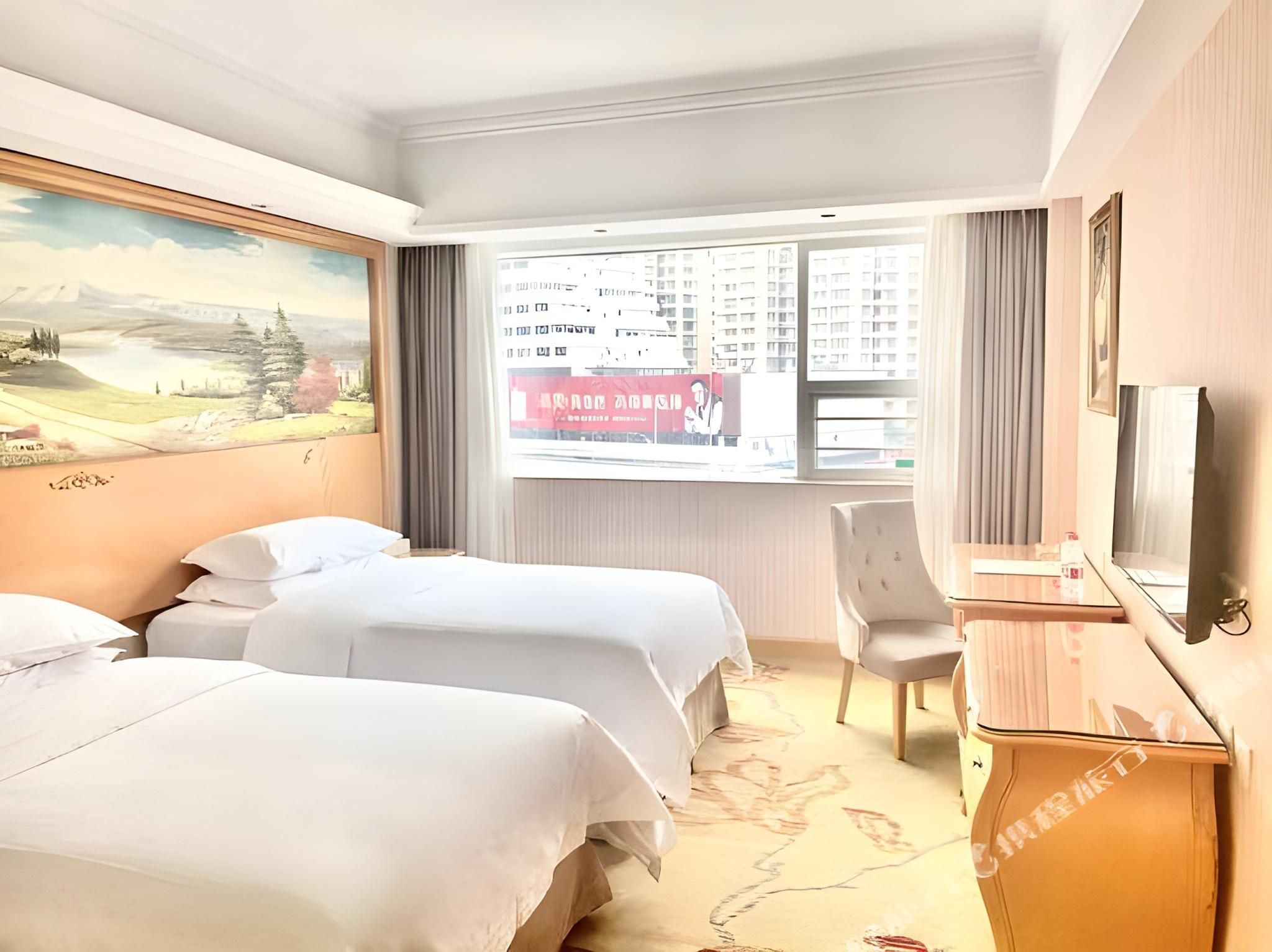 WH - Superior Bed Room