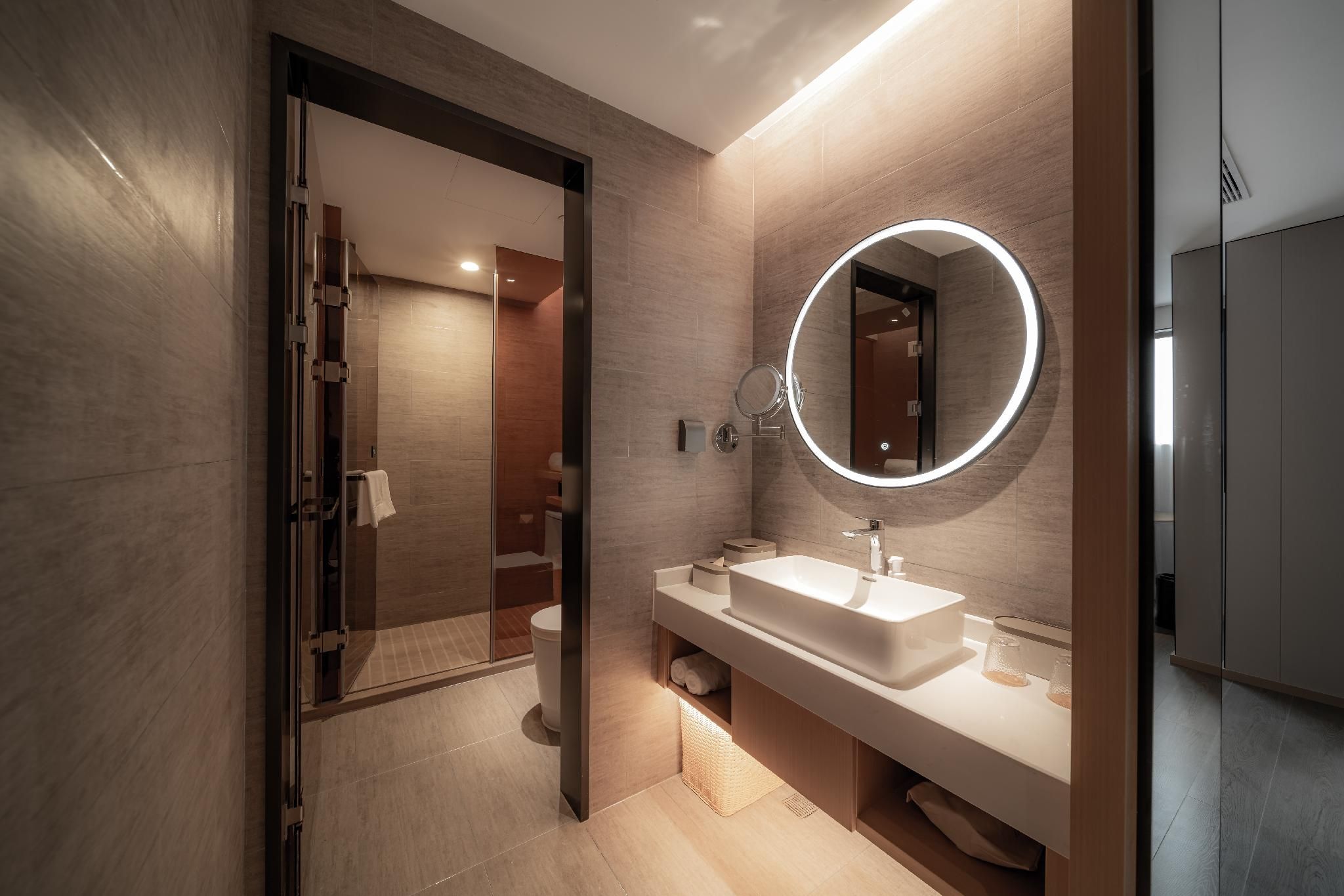 Executive room, Guest room, 1 Queen