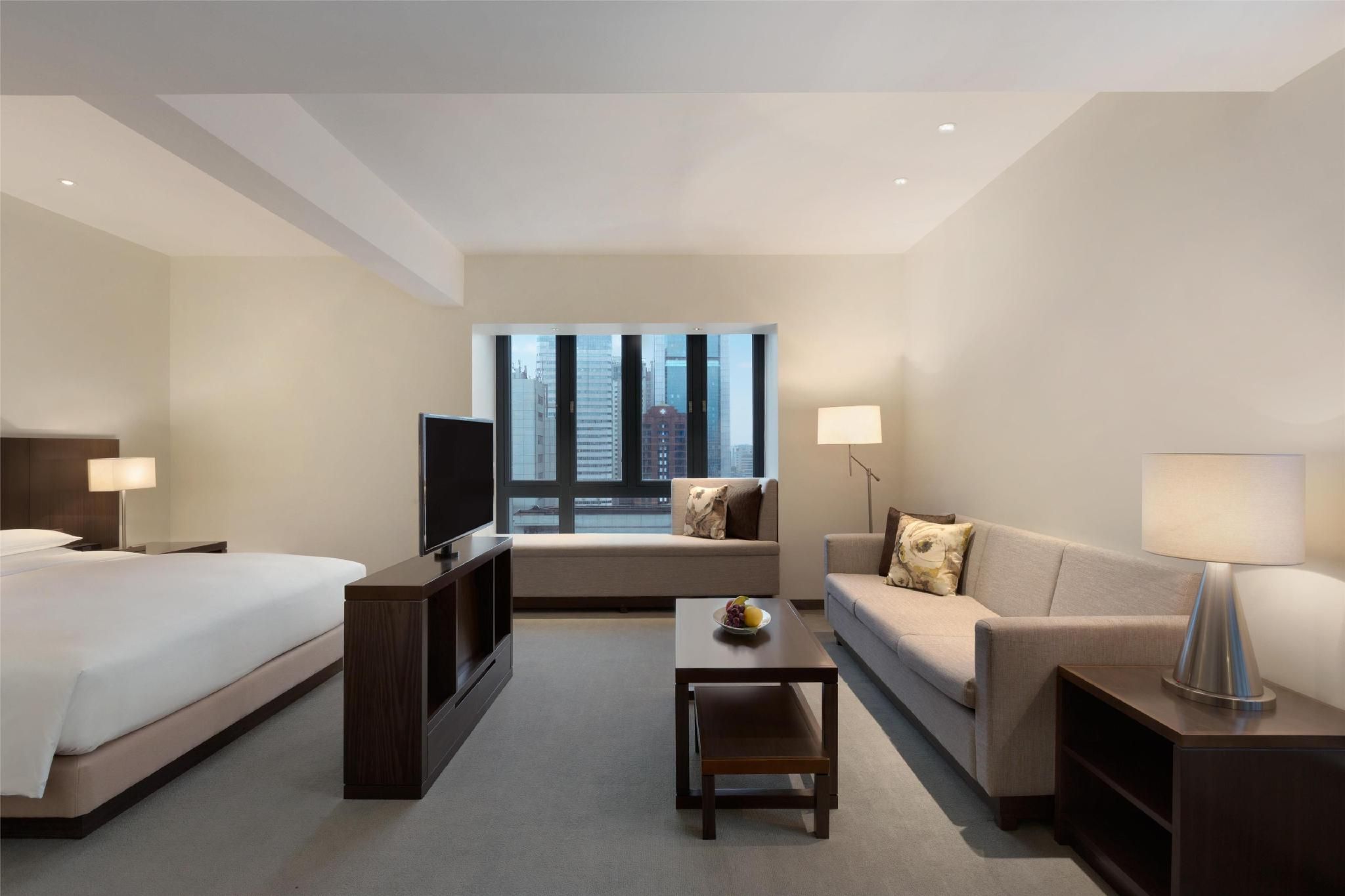 Specialty King (With Sofa Bed)