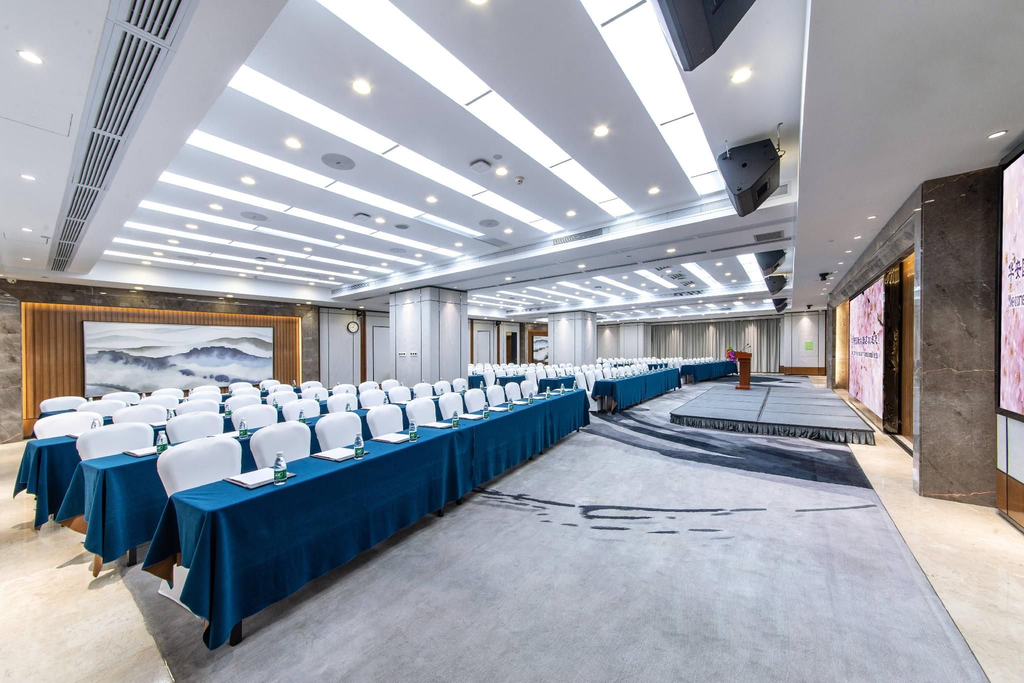 meeting room / ballrooms