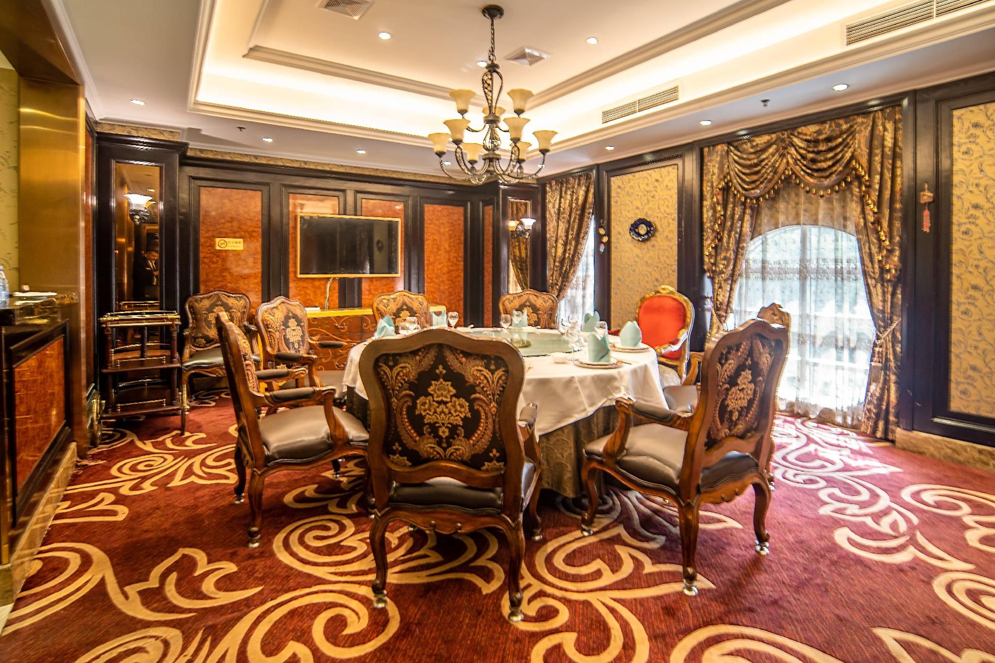 restaurant (private room)