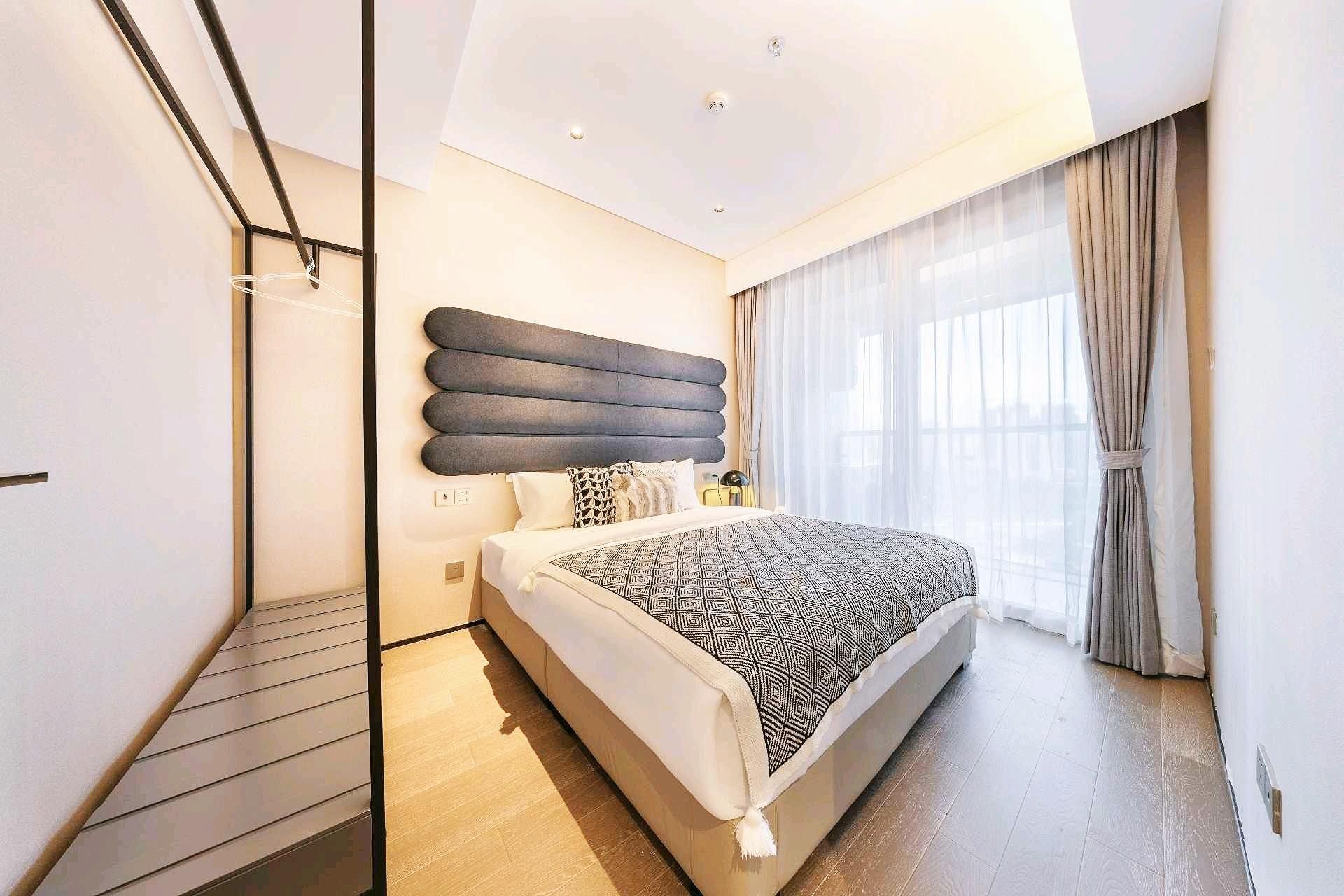 Business Suite