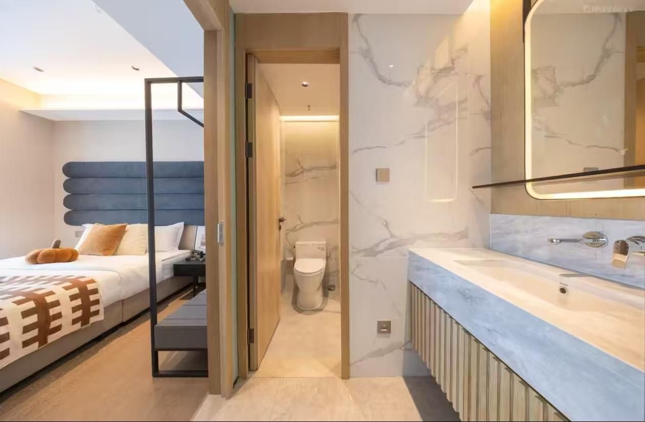 Family Suite for 2 Adults and 2 Children