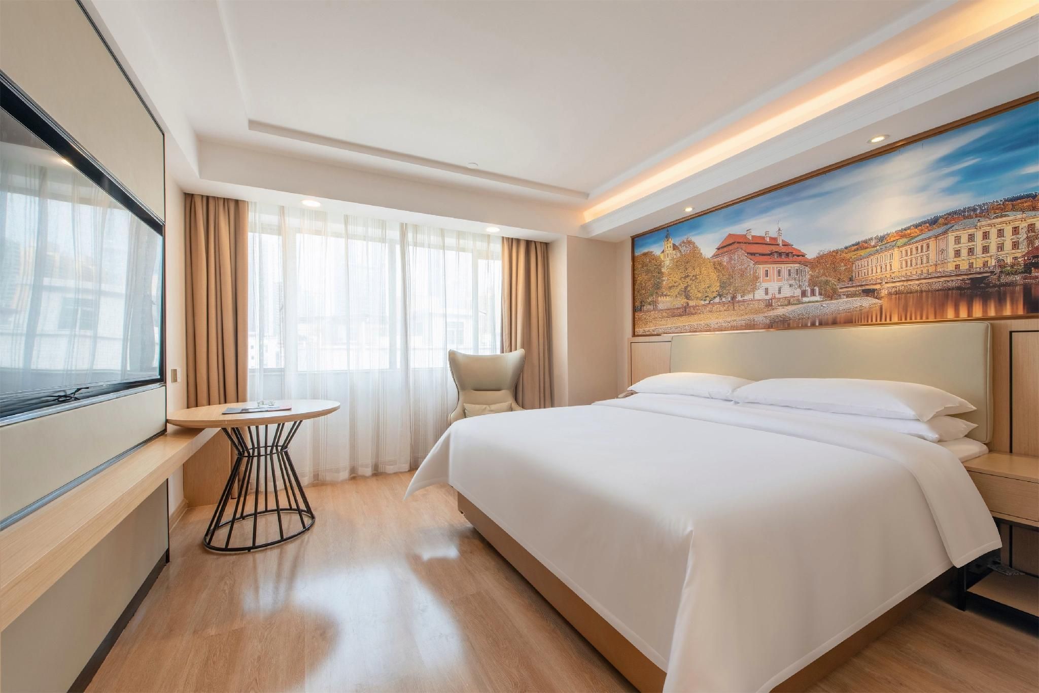 Standard King Room