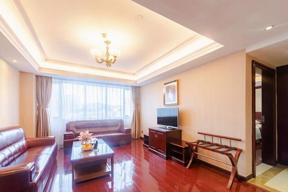 Executive Suite
