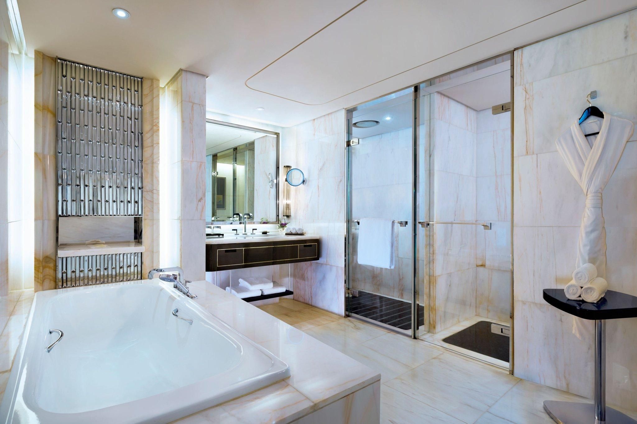 Shenzhen Suite, Suite, 1 King, Skyline view