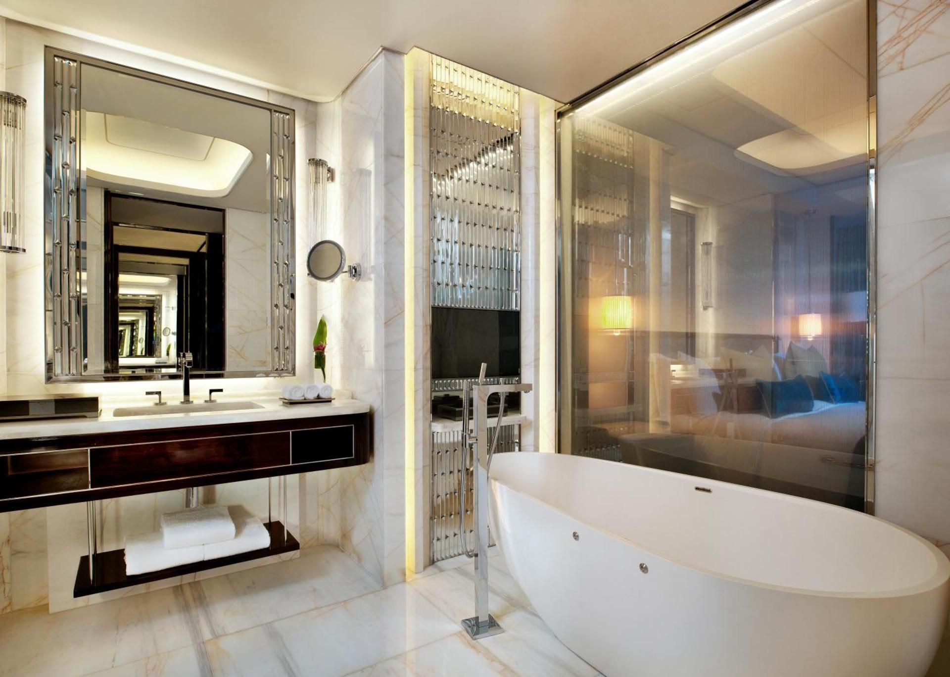 Allure Suite, Suite, 1 King, City view