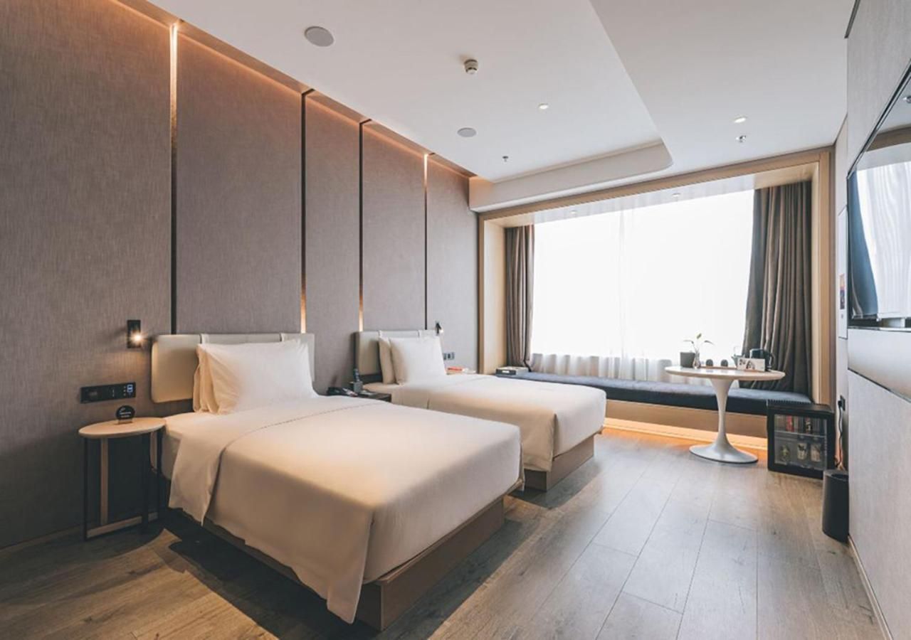 Atour - Executive Twin Room with View