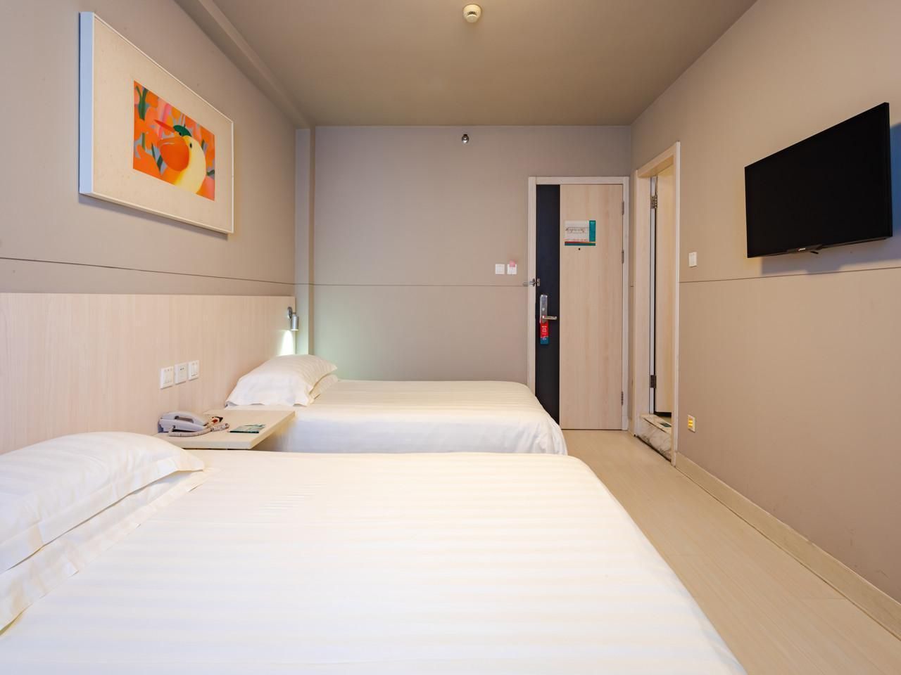 WH - Standard Daxiao Twin Room