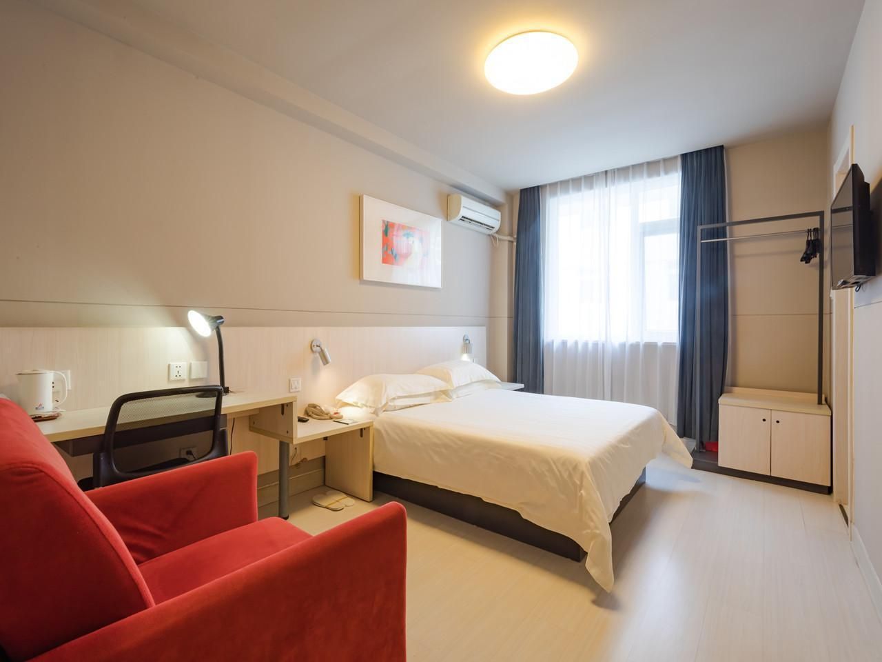 WH - Superior 1 Bed Room, City View