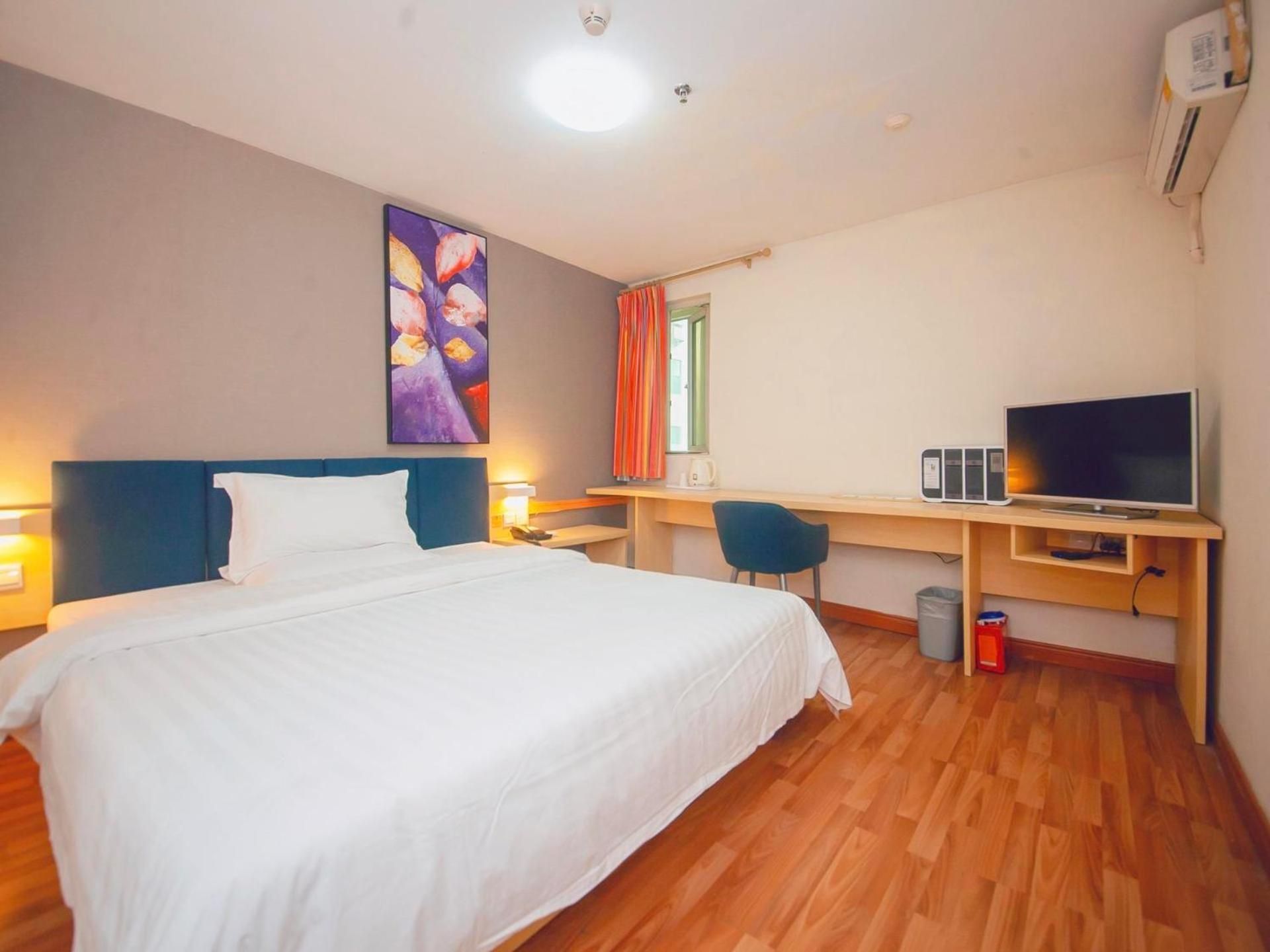 Select Bed Room