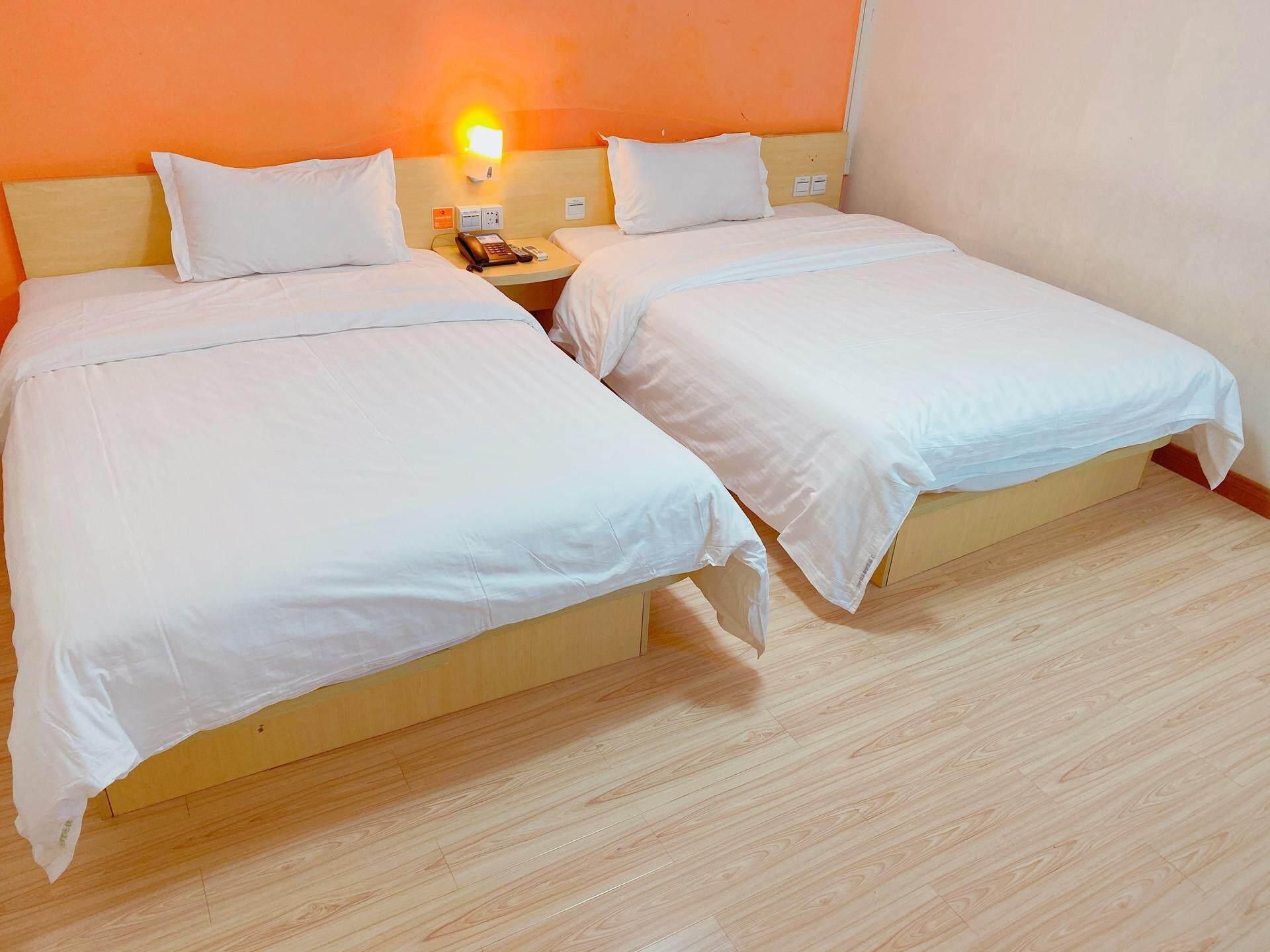 7 Days - Zizhu Twin Room