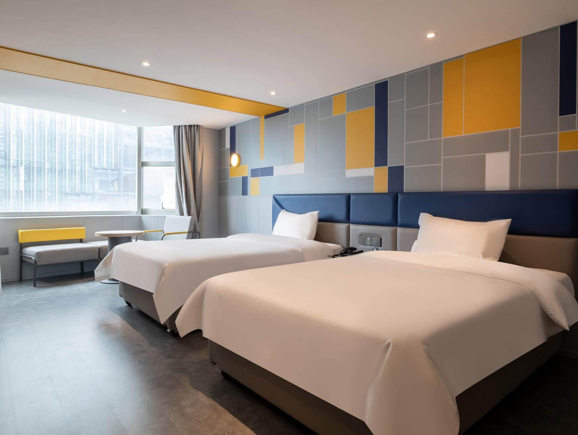 WH - New 7 Days Haoshui Twin Room